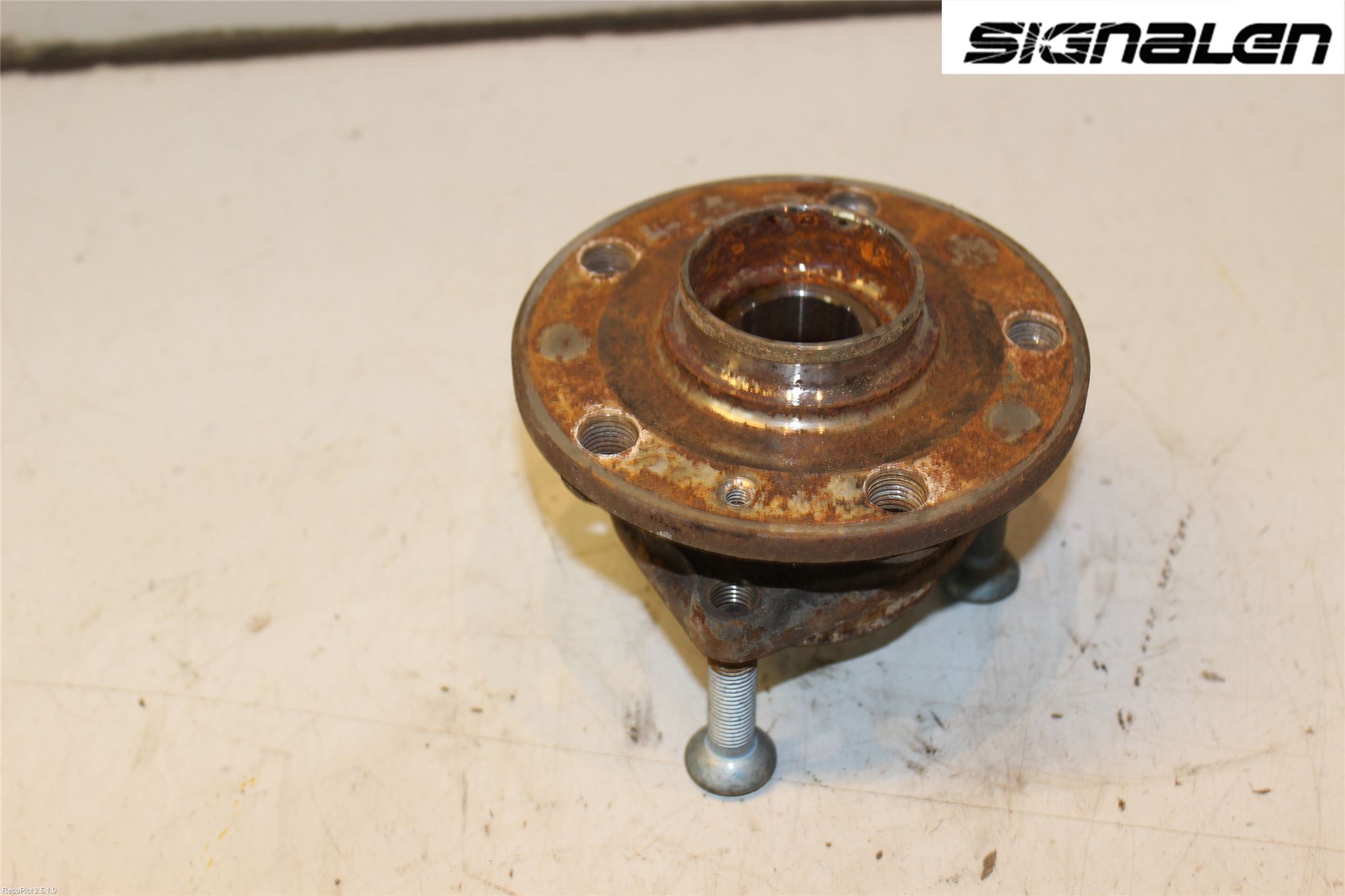 Volkswagen VW PASSAT 15-19 Nav Foran