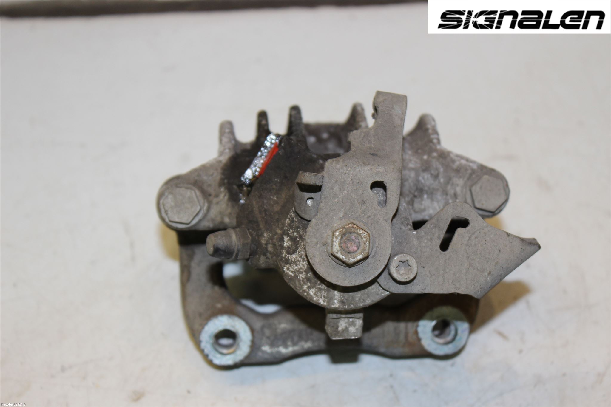 Volkswagen VW POLO 10-17 Bremsecaliper Bak Høyre