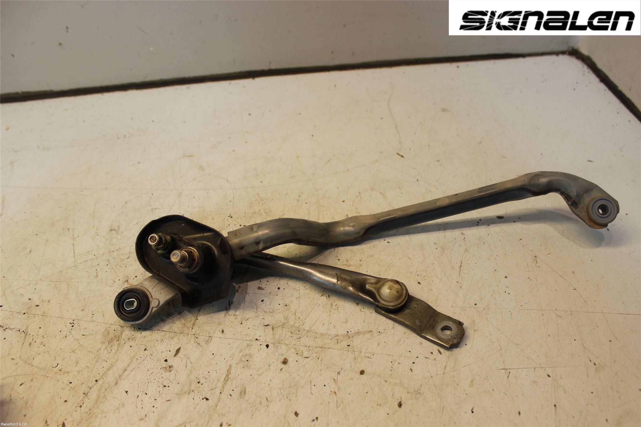 Toyota VERSO-S 11-16 Viskeroverføring Frontrute