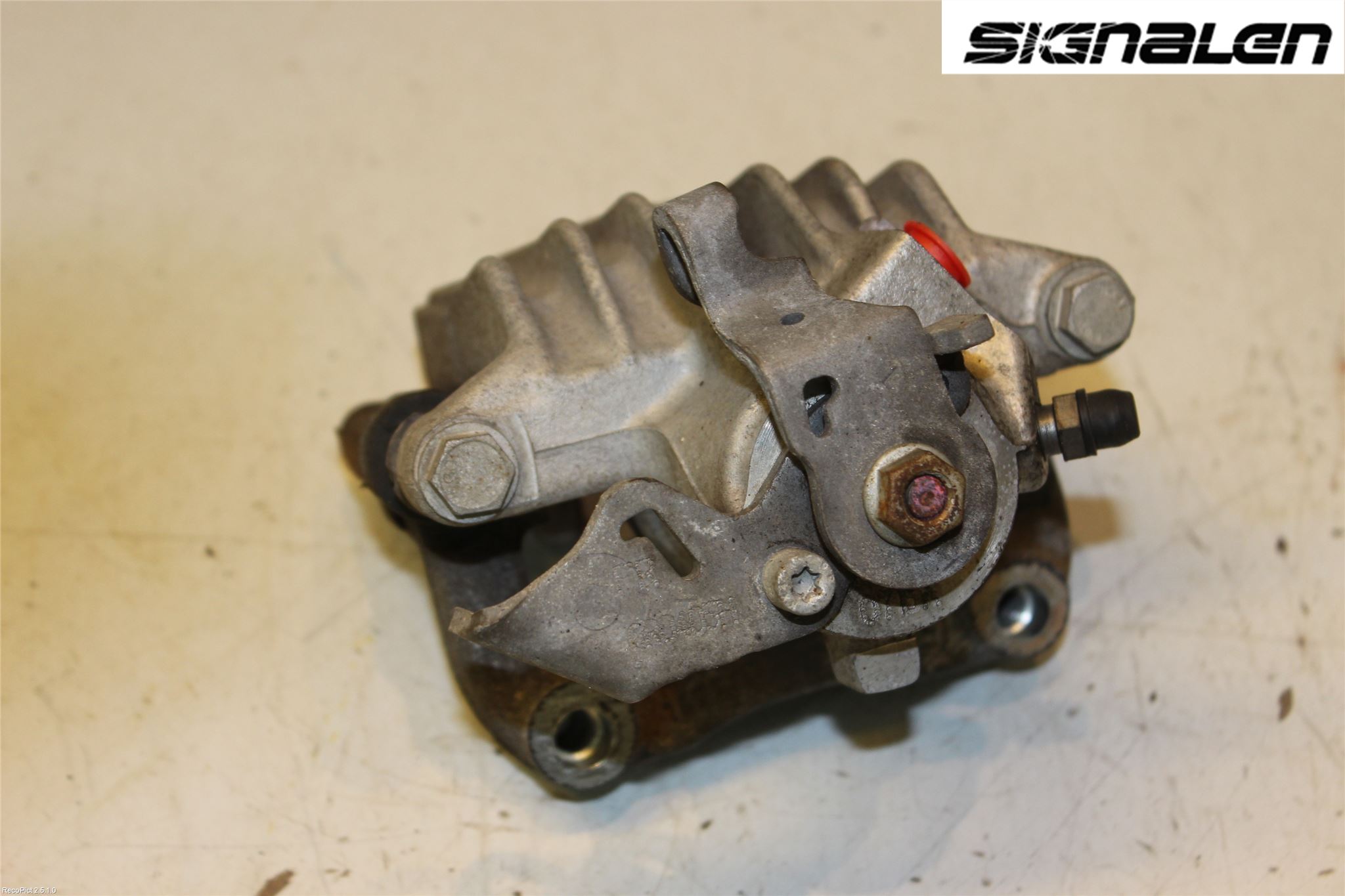 Volkswagen VW POLO 10-17 Bremsecaliper Bak Venstre
