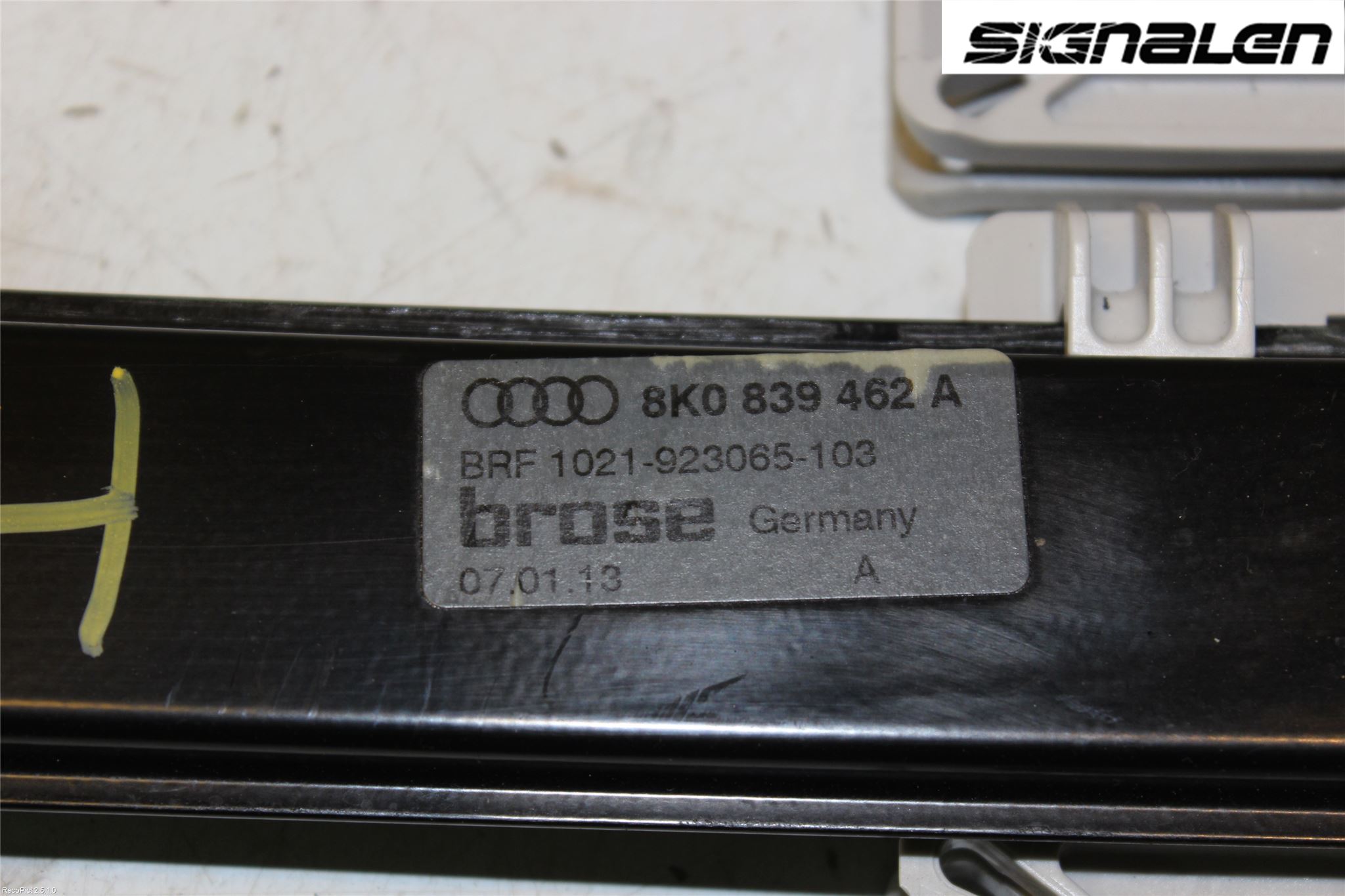 Audi A4 12-15 Vindusheis