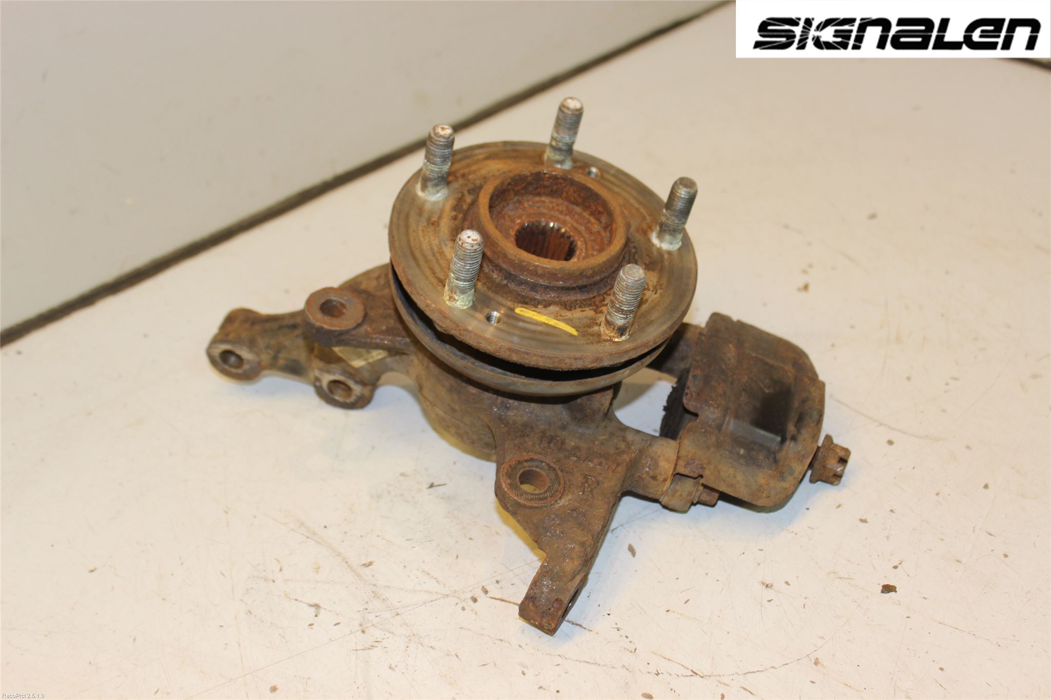 Kia CEED 06-12 Spindel Hf