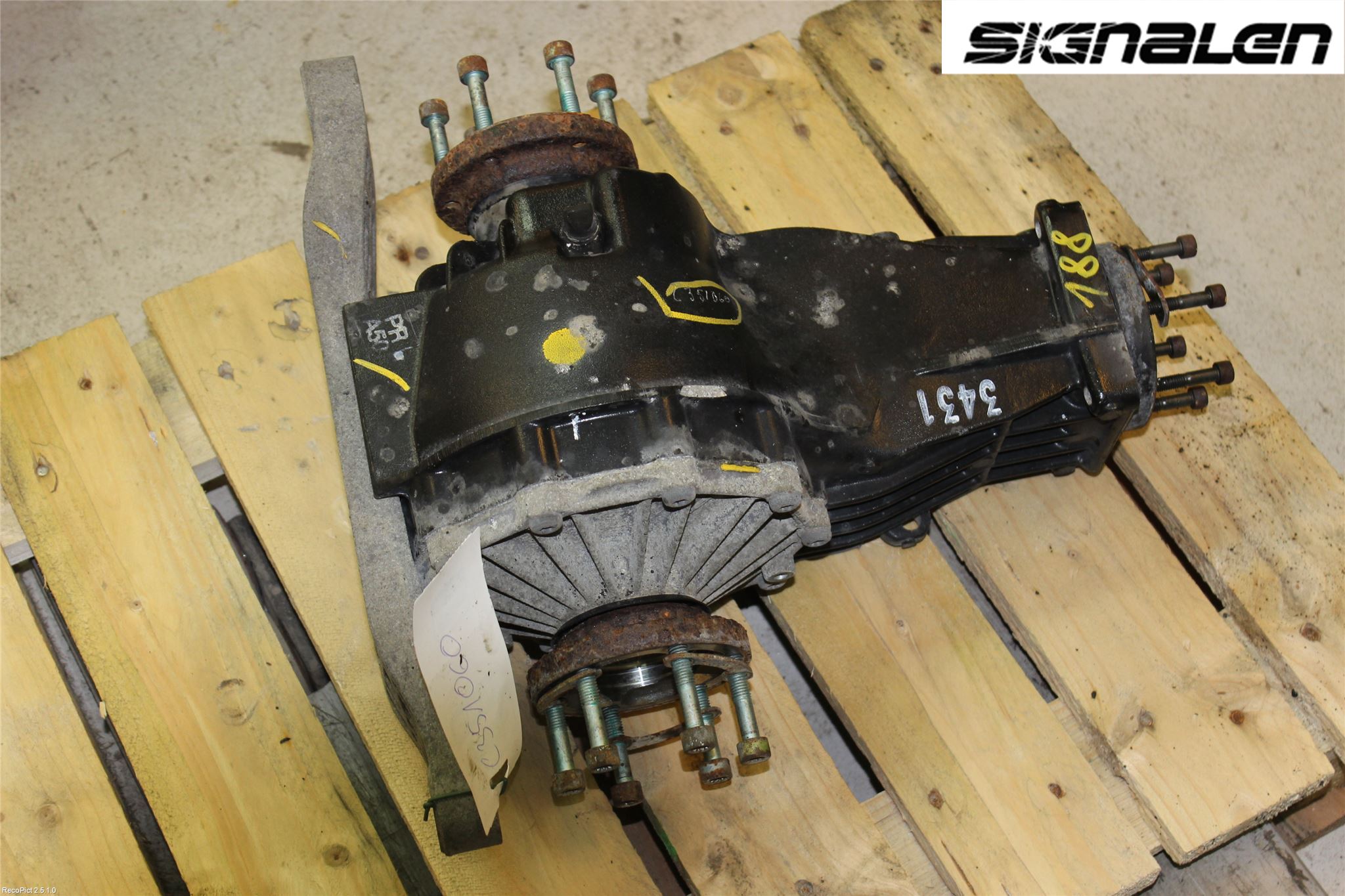 Audi A4/S4 05-07 Bakaksel Kardang Bak -Diff