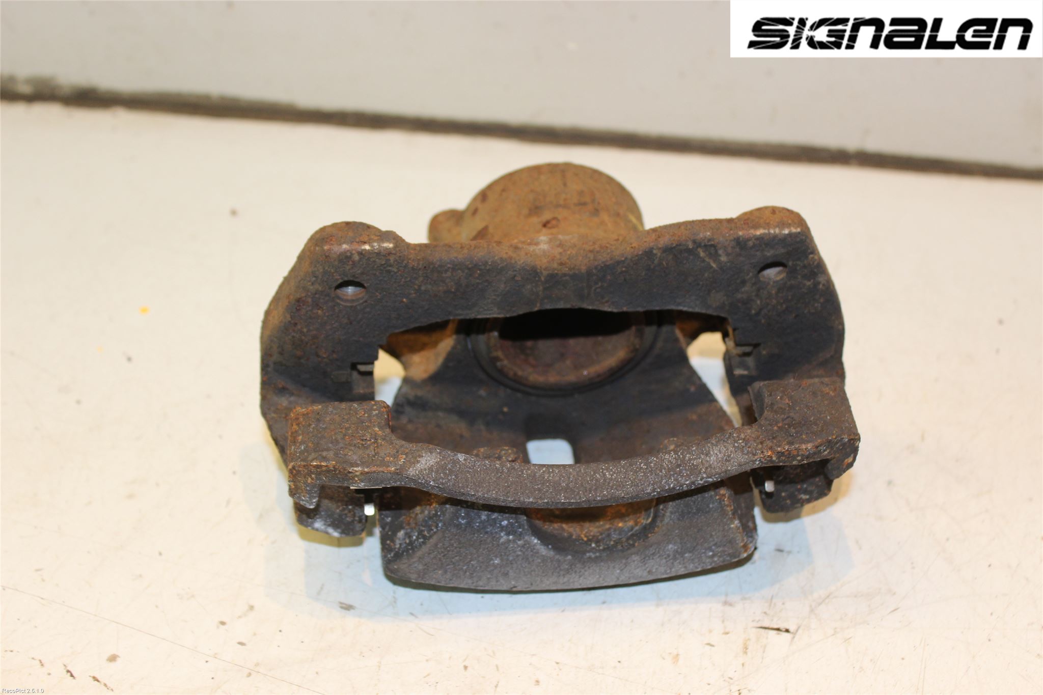 Toyota COROLLA 08-12 Bremsecaliper Foran Venstre