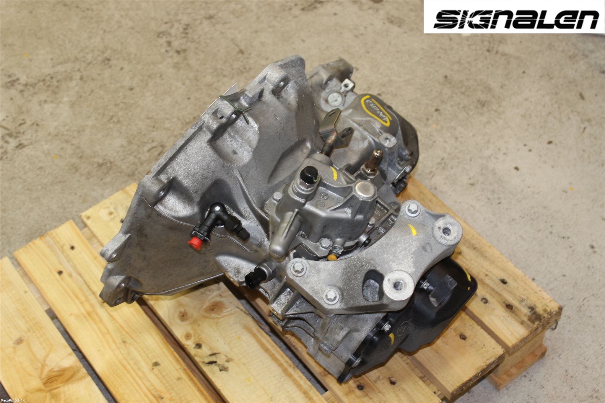 Opel CORSA D 07-14 Gearkasse 5 Trinn