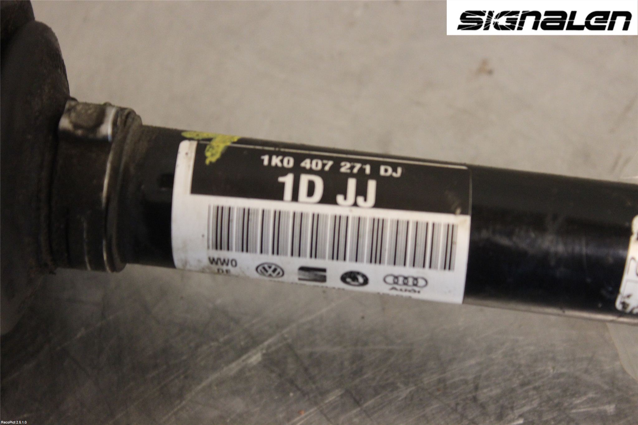 Volkswagen VW GOLF VI 09-13 Drivaksel Foran Kompl Venstre