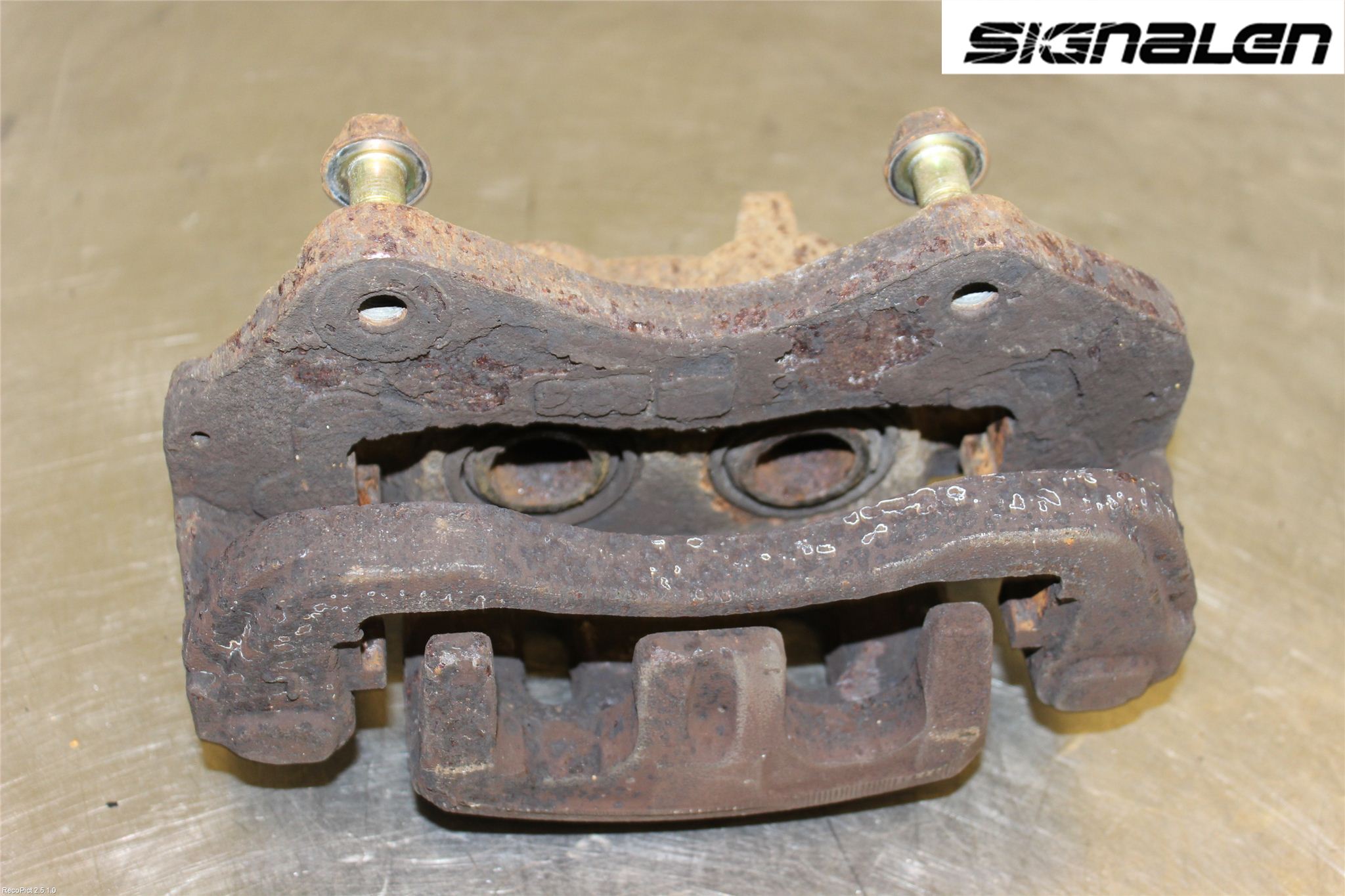 Mitsubishi PAJERO  99-06 Bremsecaliper Foran Venstre