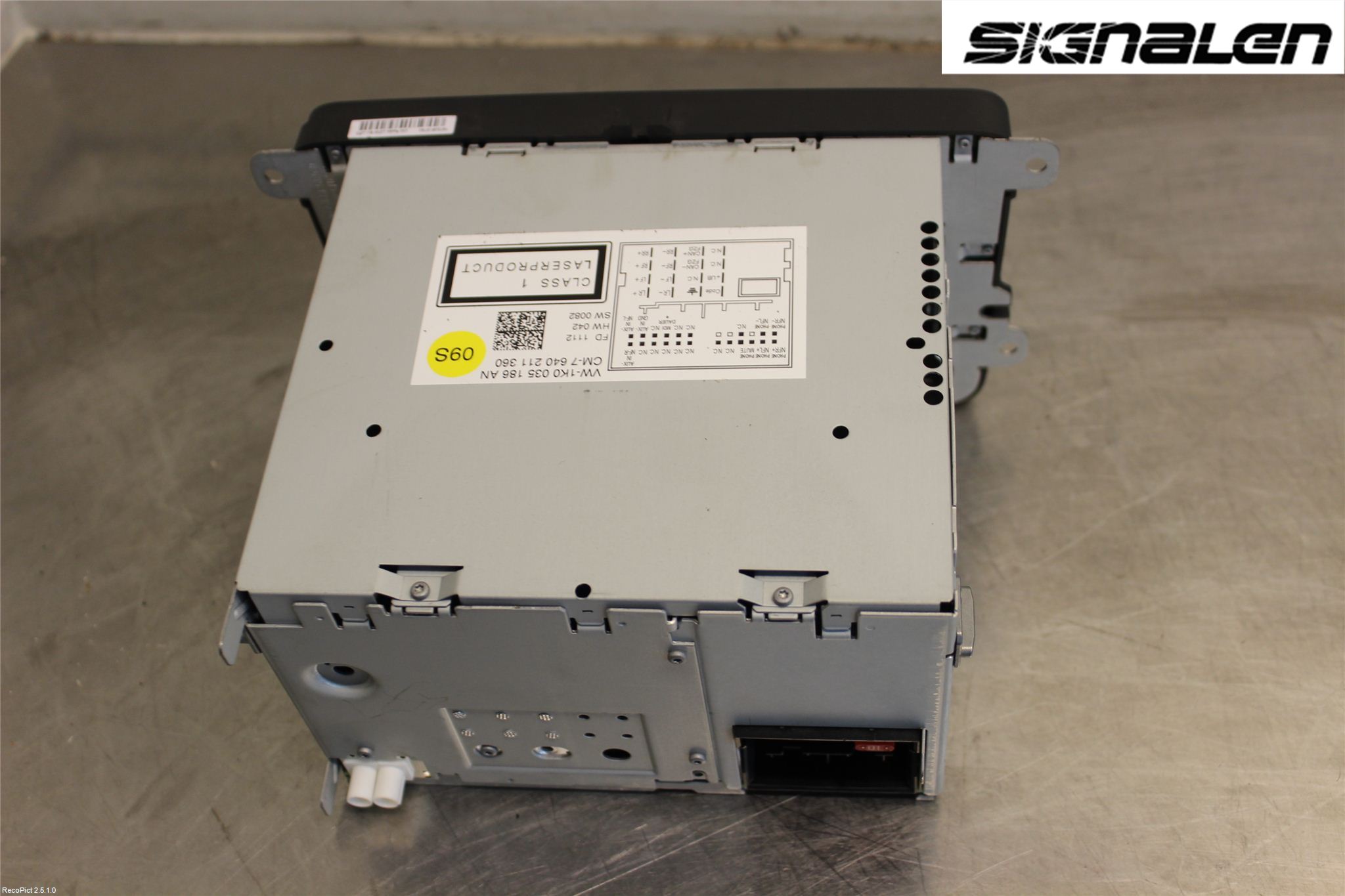 Volkswagen VW GOLF VI 09-13 Stereo Radio