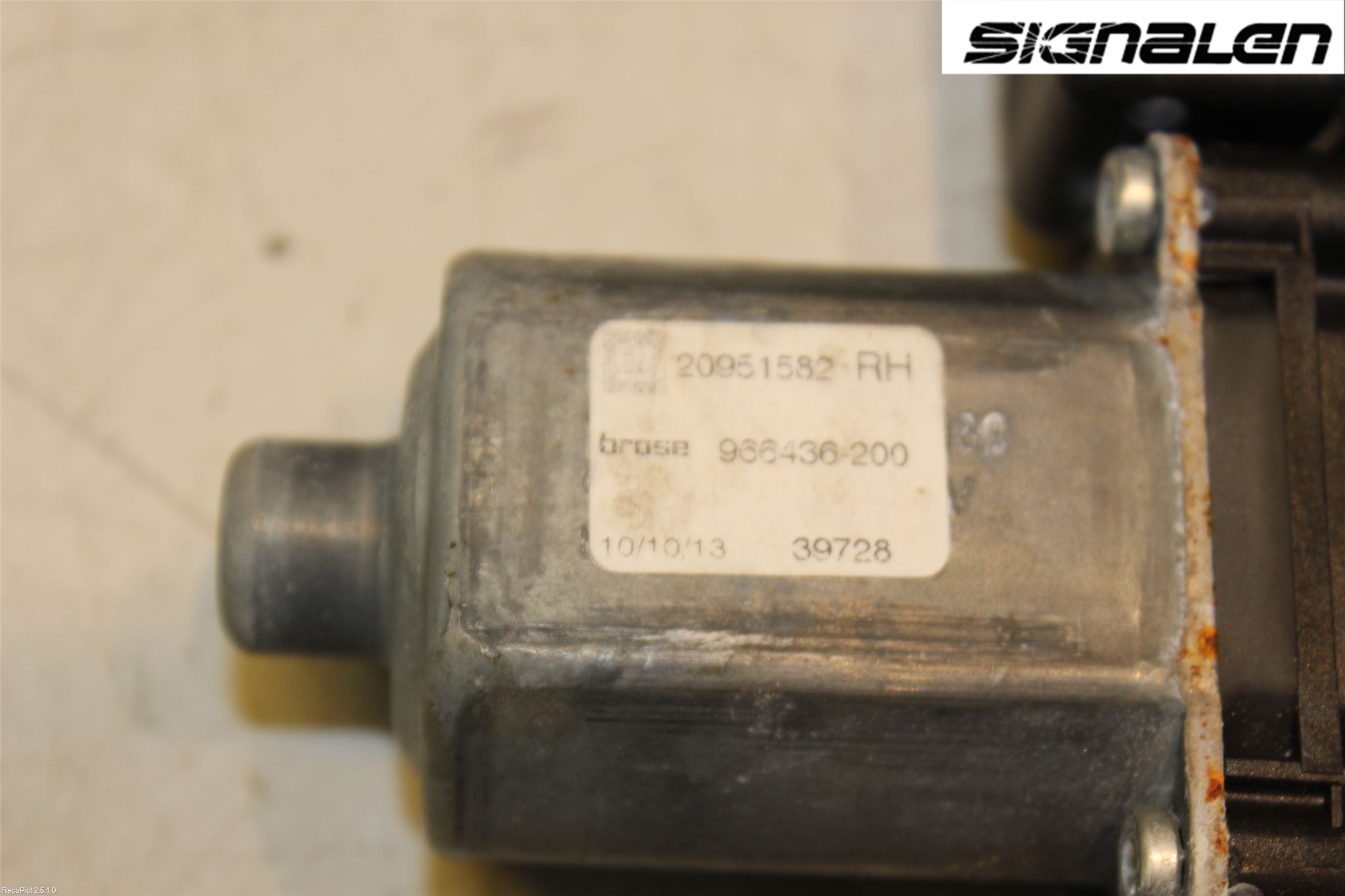Opel ASTRA J 10-15 Vindusheismotor
