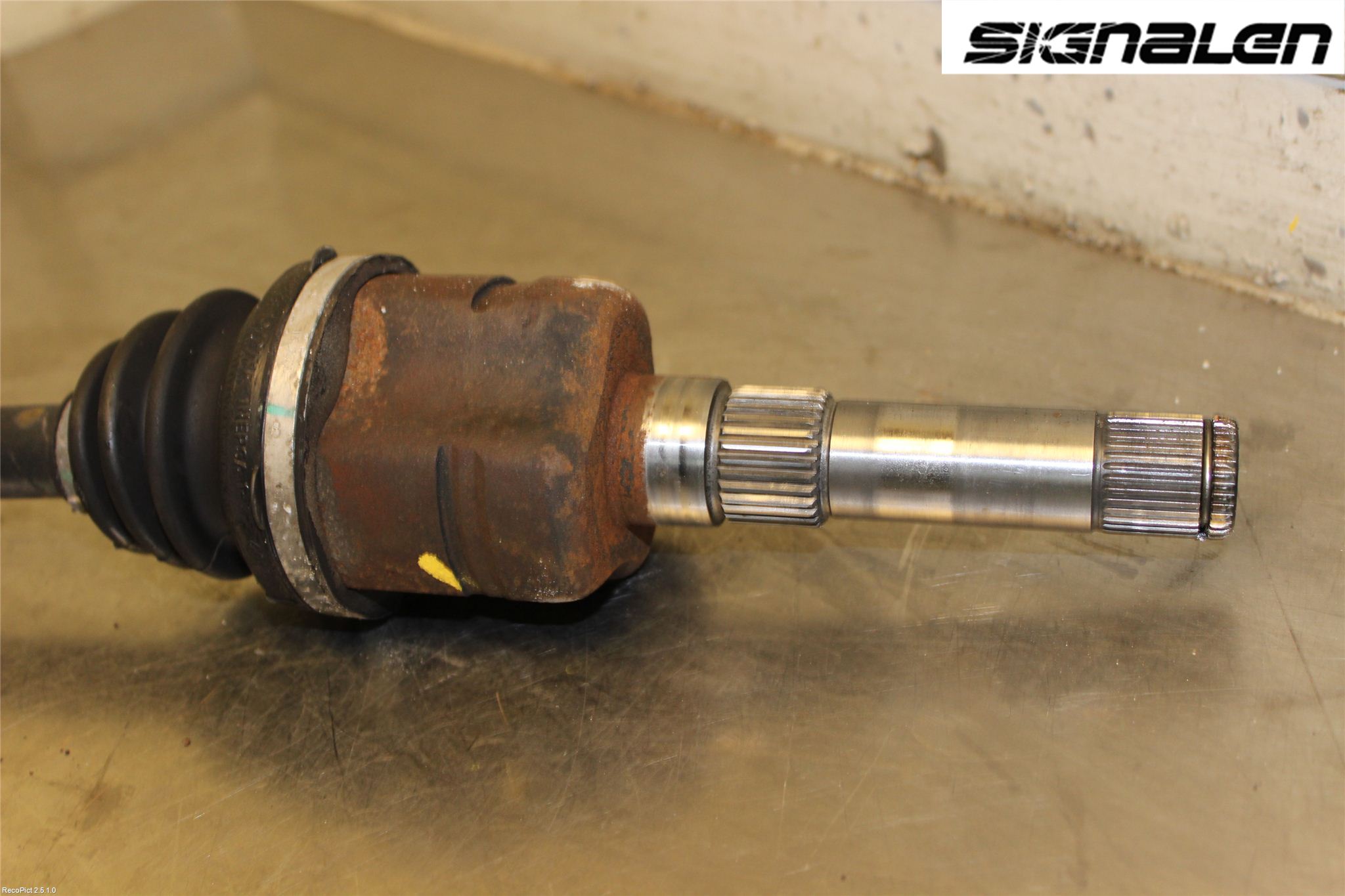Opel INSIGNIA 09-16 Drivaksel Bak Kompl Venstre