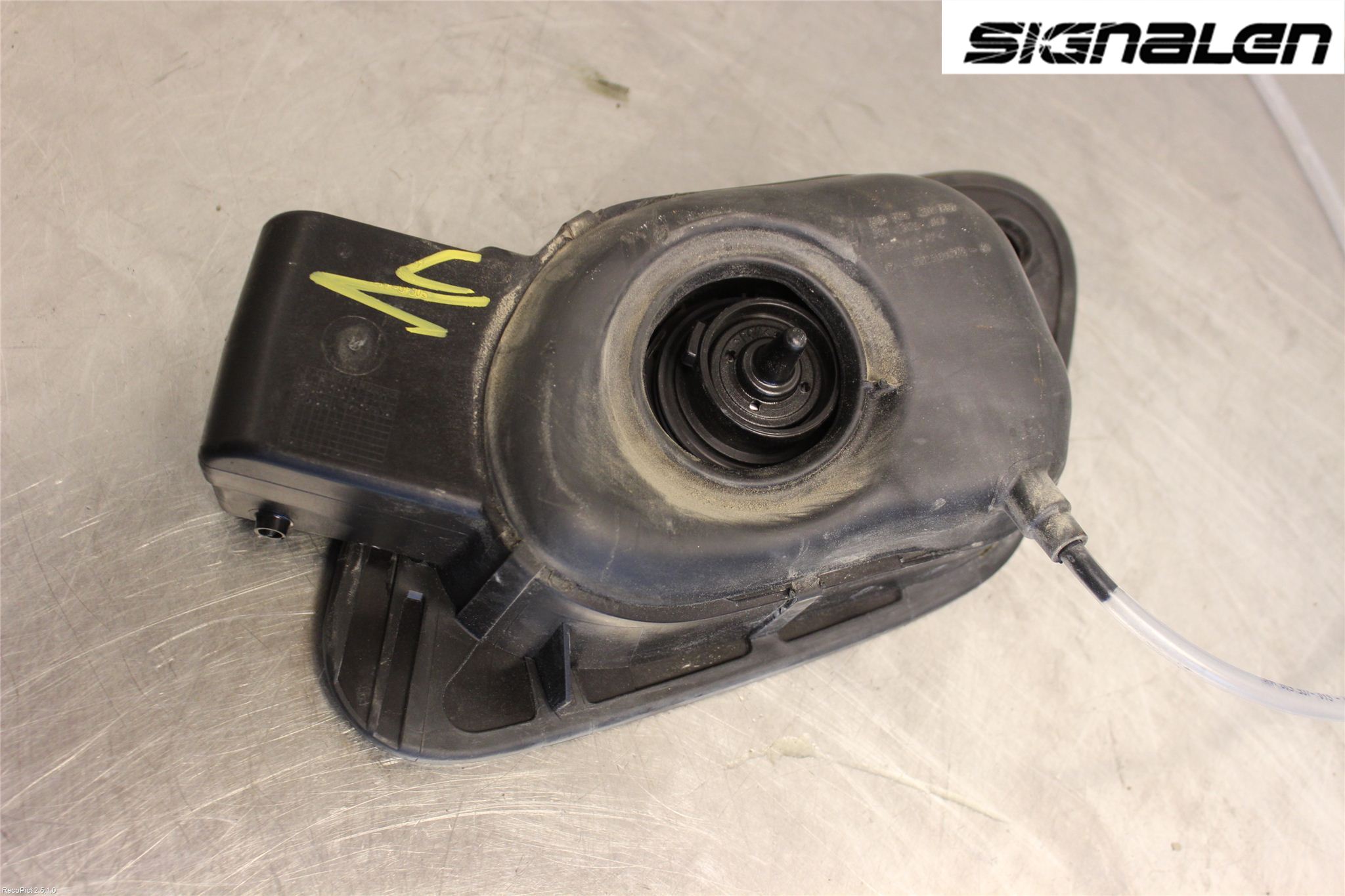 Volkswagen VW GOLF / E-GOLF VII 13-20 Drivstoff Tankluke