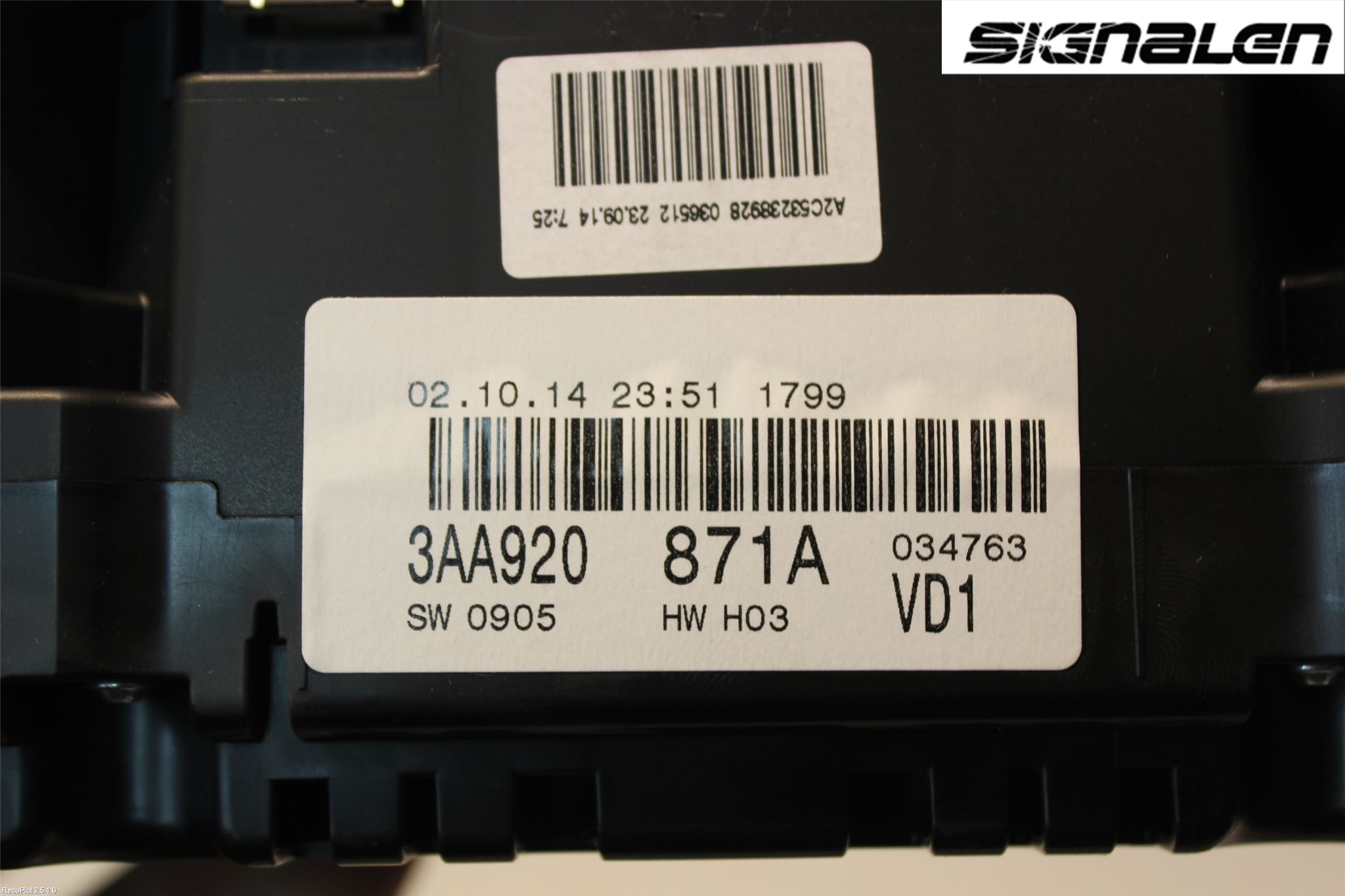 Volkswagen VW PASSAT 11-14 Instr Kombinert
