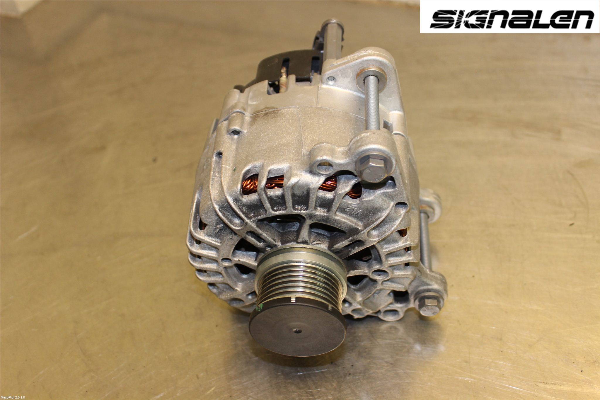 Volkswagen VW GOLF / E-GOLF VII 13-20 Dynamo