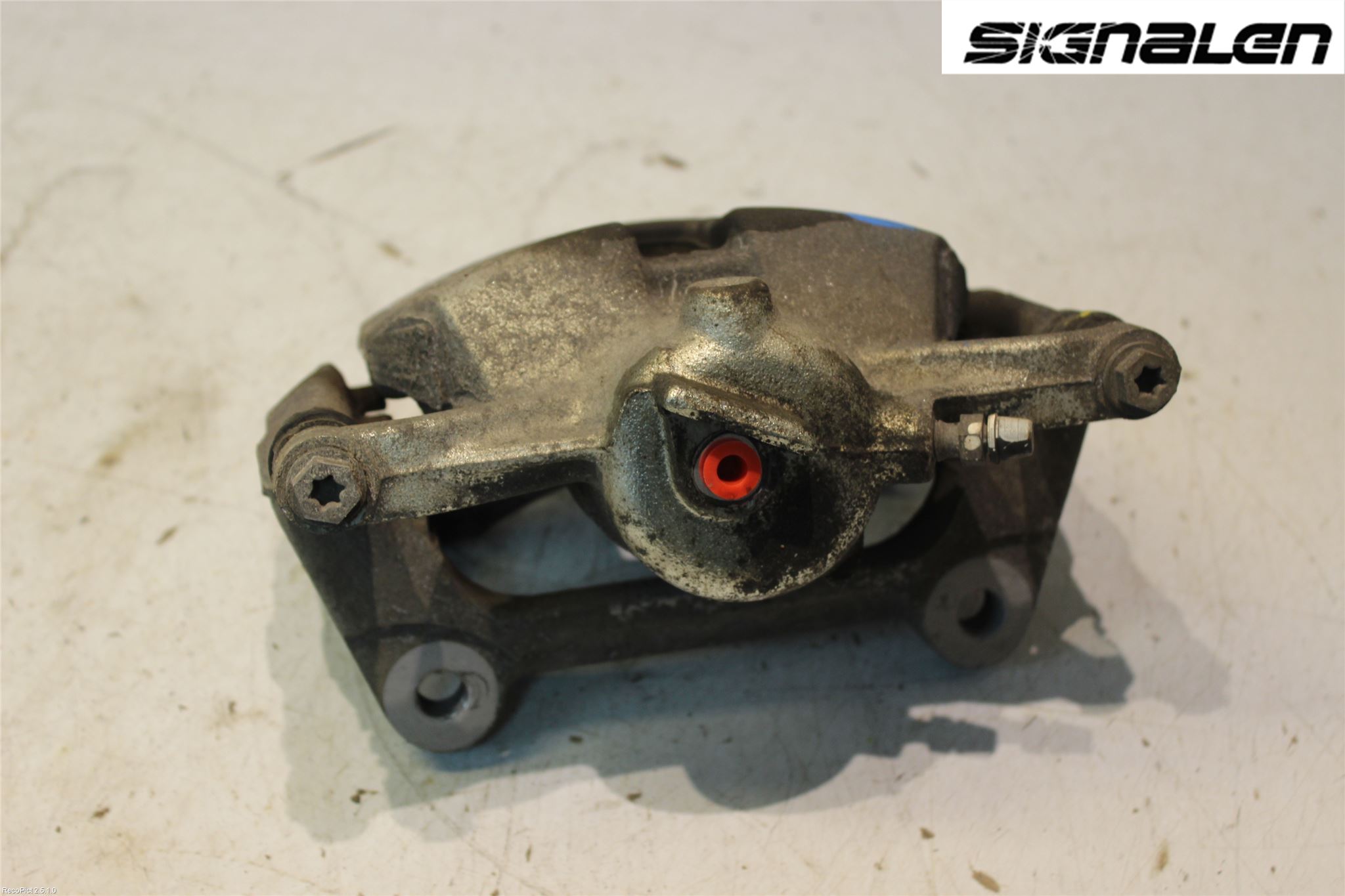 Volkswagen VW PASSAT 15-19 Bremsecaliper Foran Høyre