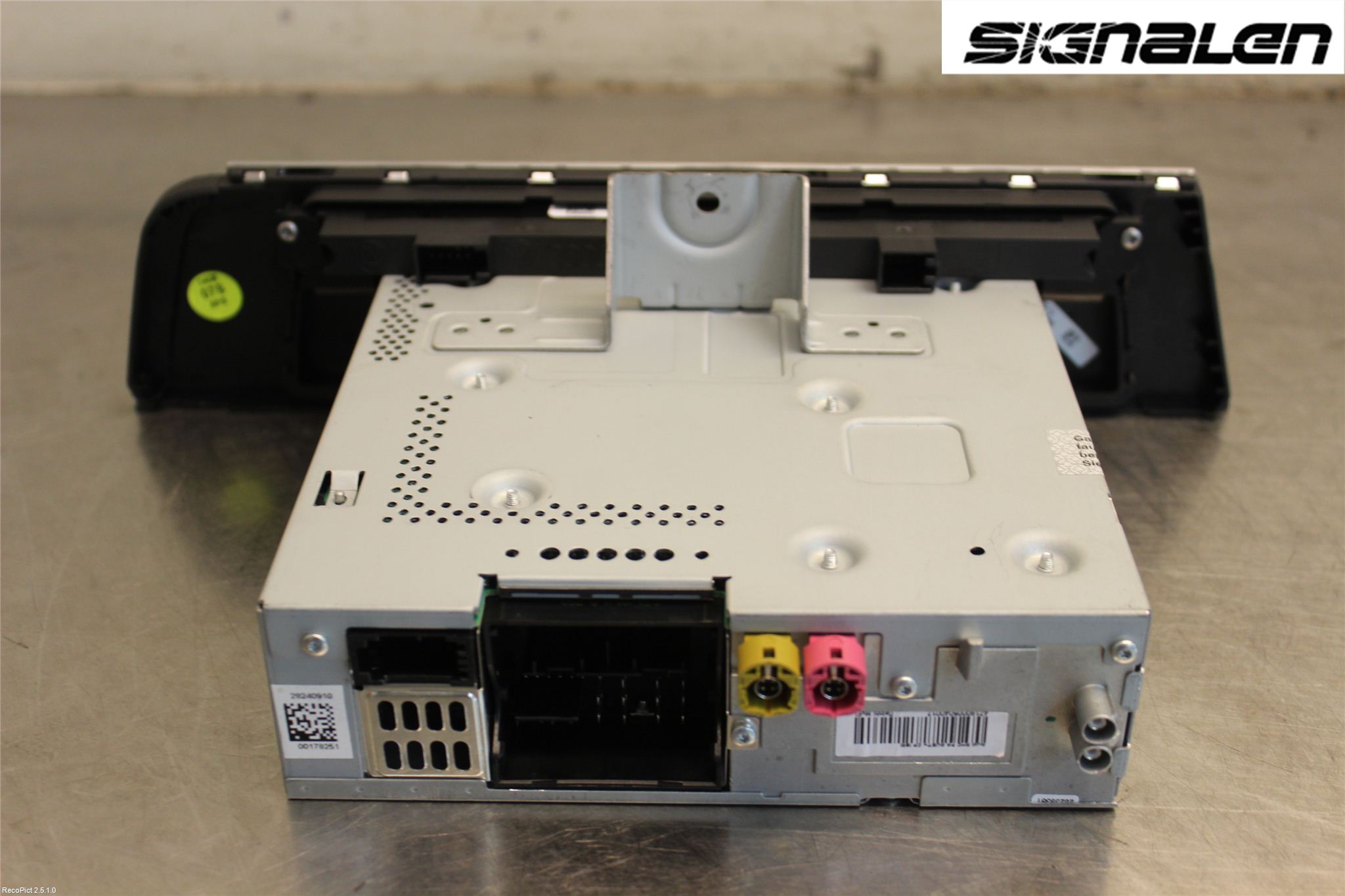 Audi A6/S6 4G 11-18 Stereo Radio