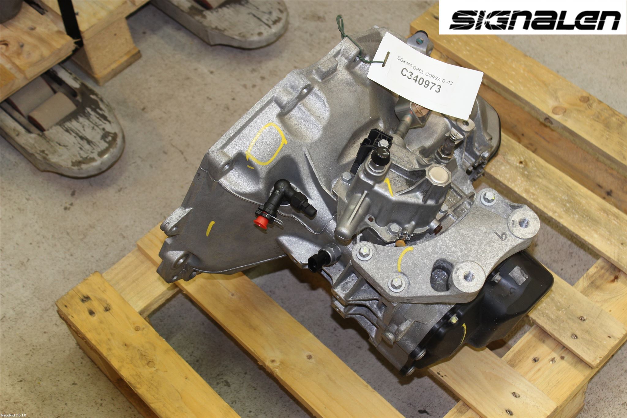 Opel CORSA D 07-14 Gearkasse 5 Trinn