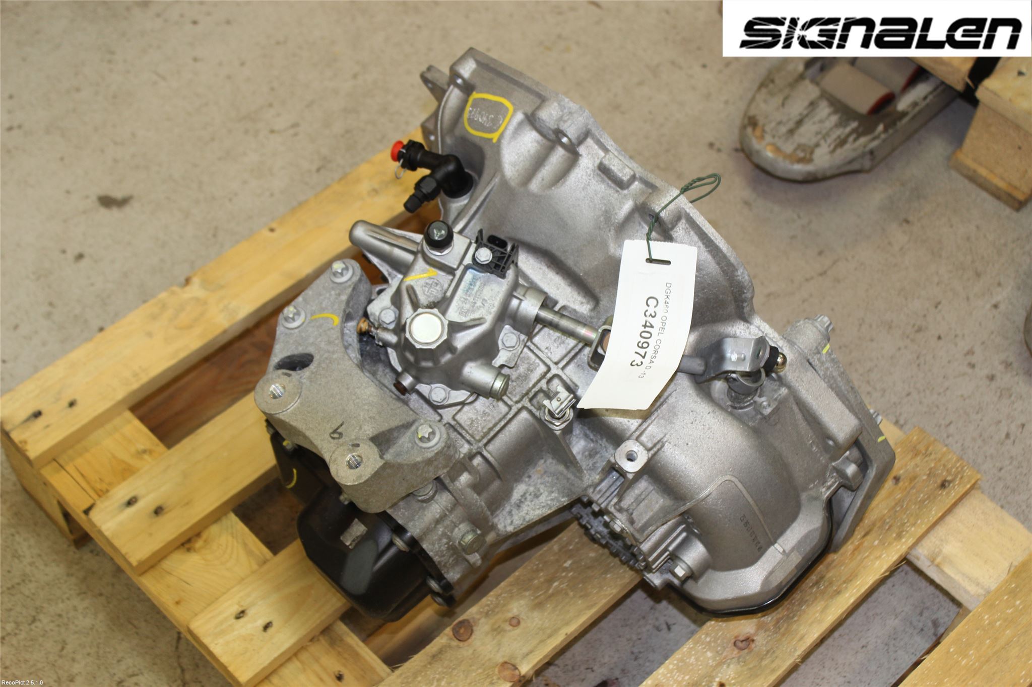 Opel CORSA D 07-14 Gearkasse 5 Trinn