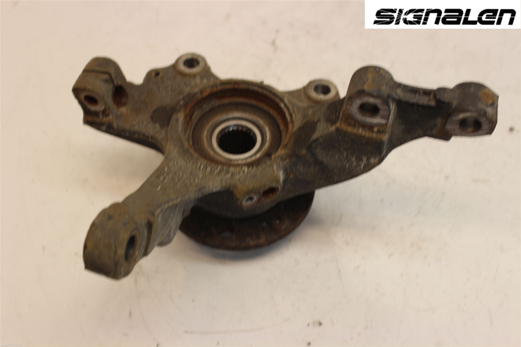 Opel CORSA D 07-14 Spindel Hf