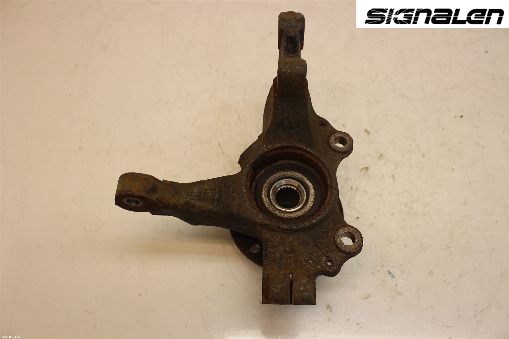 Opel CORSA D 07-14 Spindel Vf