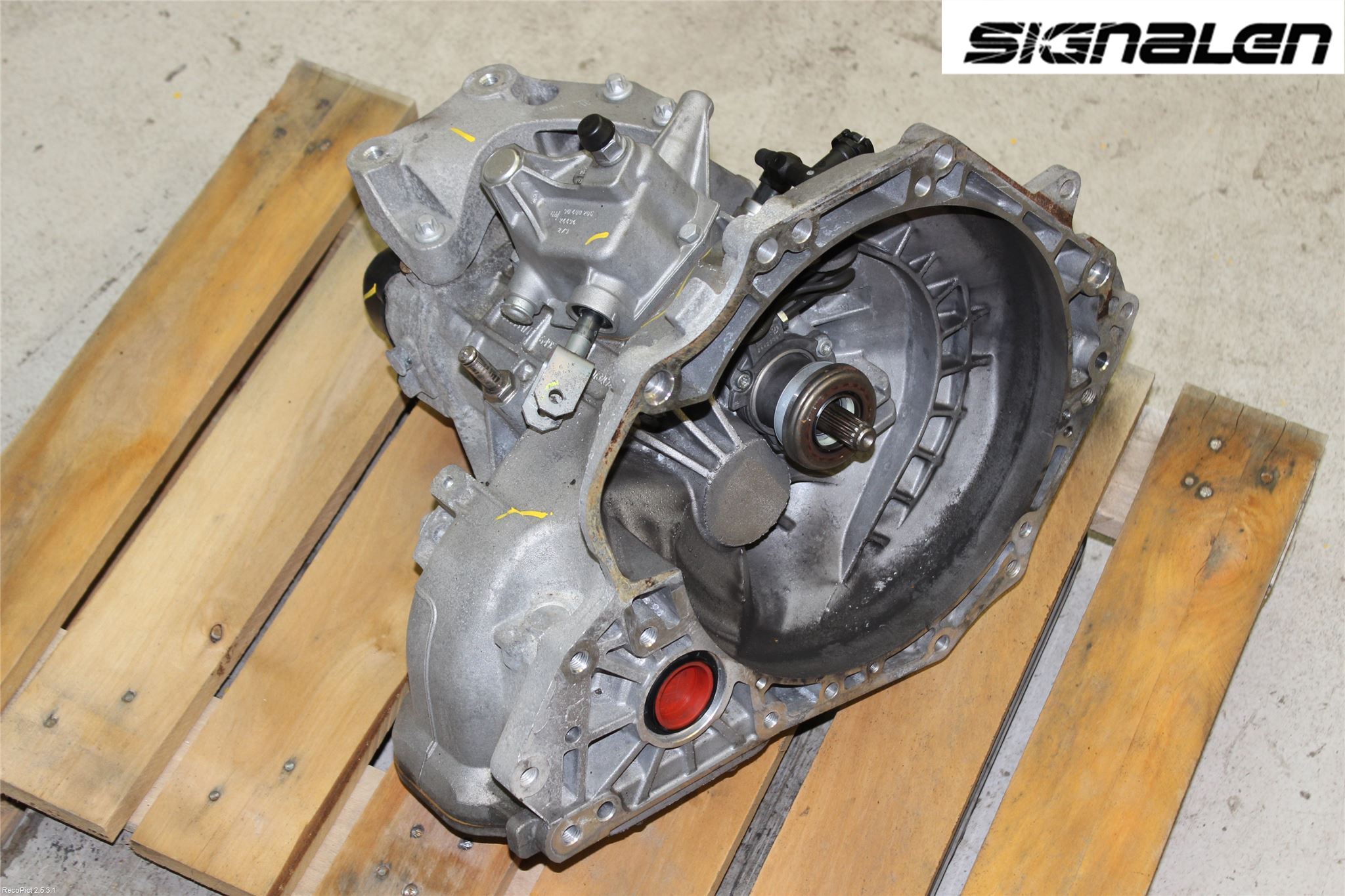 Opel CORSA D 07-14 Gearkasse 5 Trinn