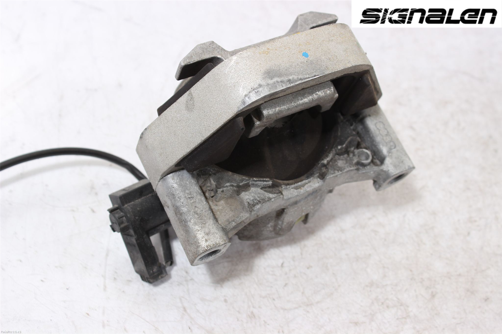 Audi A6/S6 4G 11-18 Motor Feste Gummi