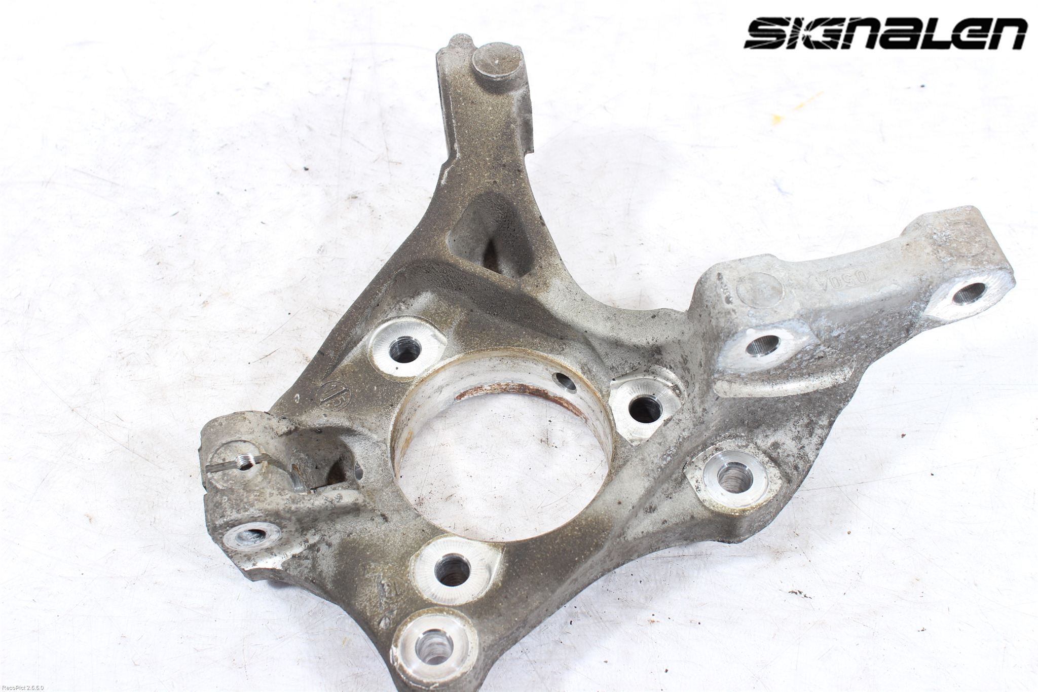 Opel ASTRA J 10-15 Spindel Vf