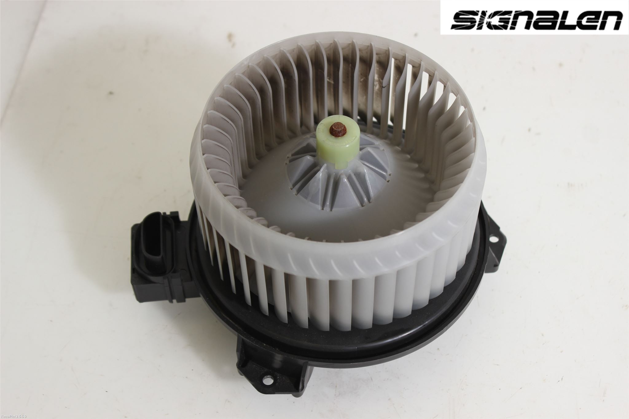 Suzuki SWIFT 05-10 Varmeapparat Viftemotor