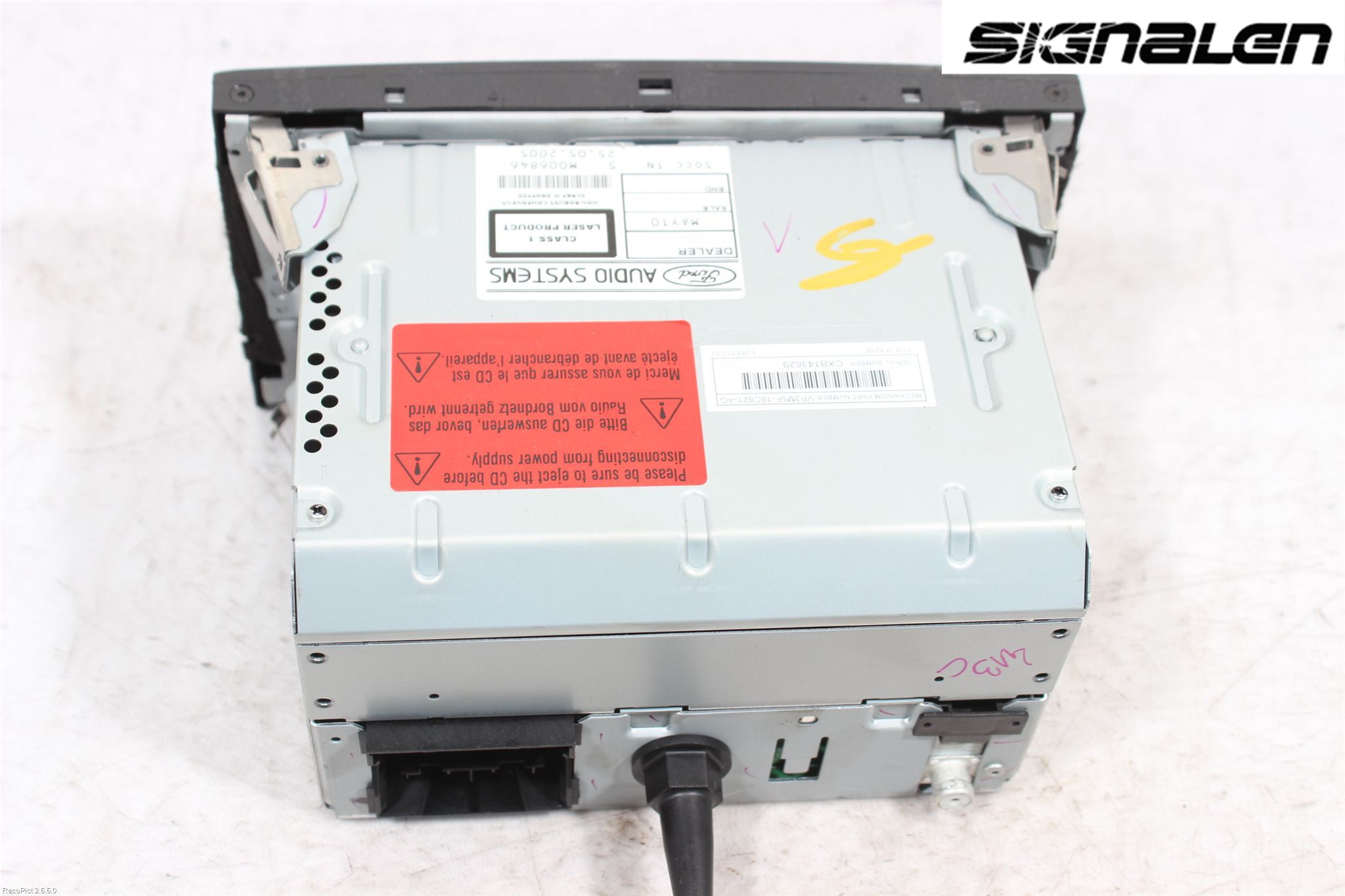 Ford FOCUS     04-07 Stereo Radio
