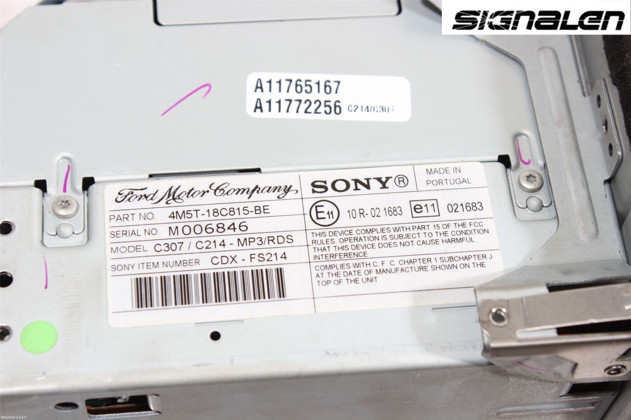 Ford FOCUS     04-07 Stereo Radio