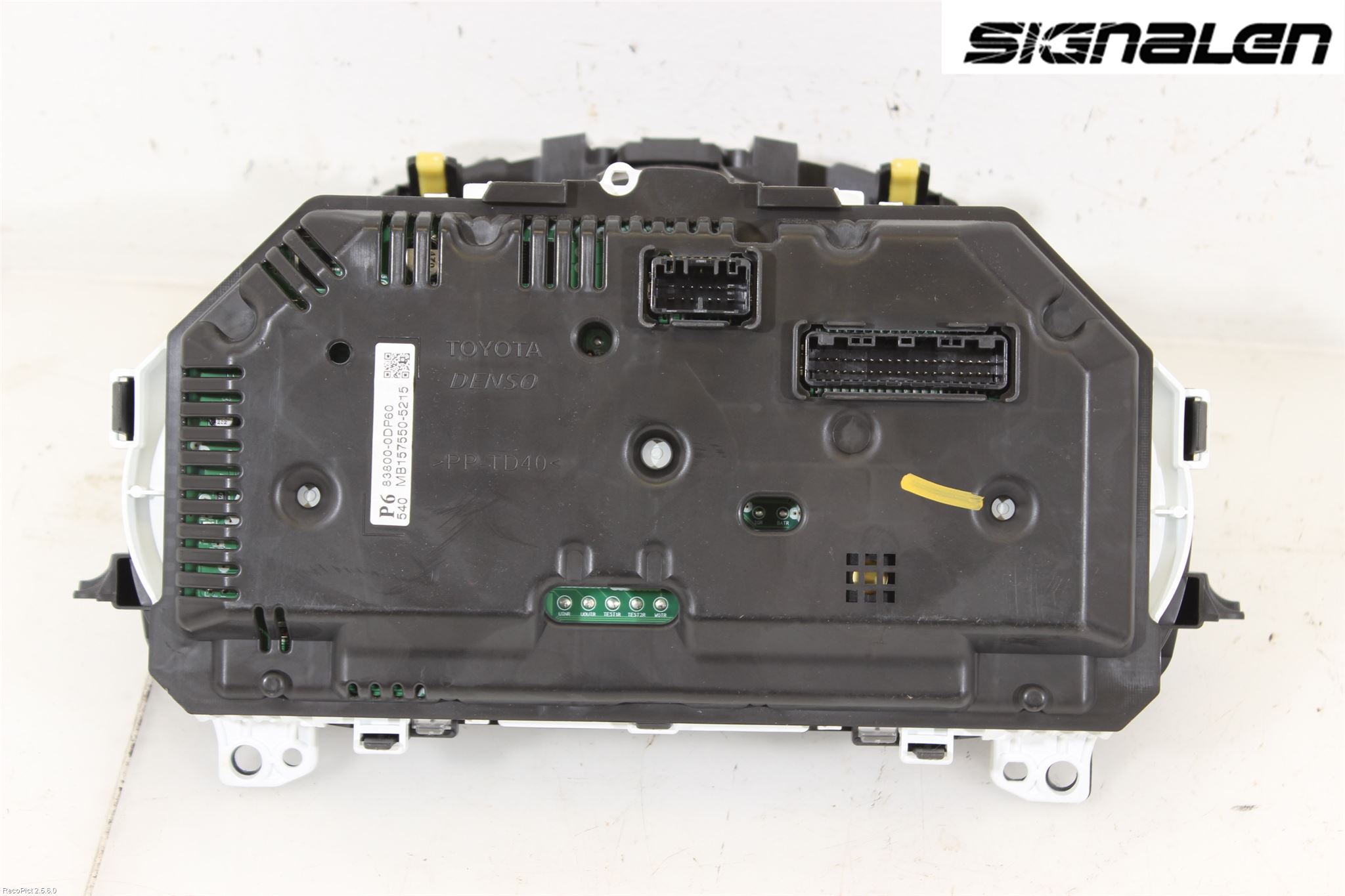 Toyota YARIS XP130 12-14 Instr Kombinert