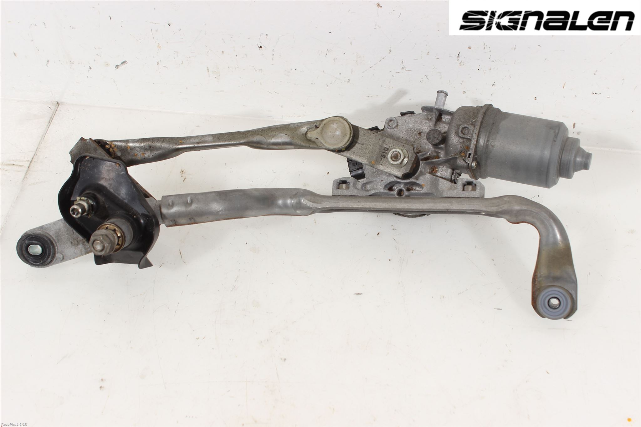 Toyota YARIS XP130 12-14 Viskermotor Frontrute
