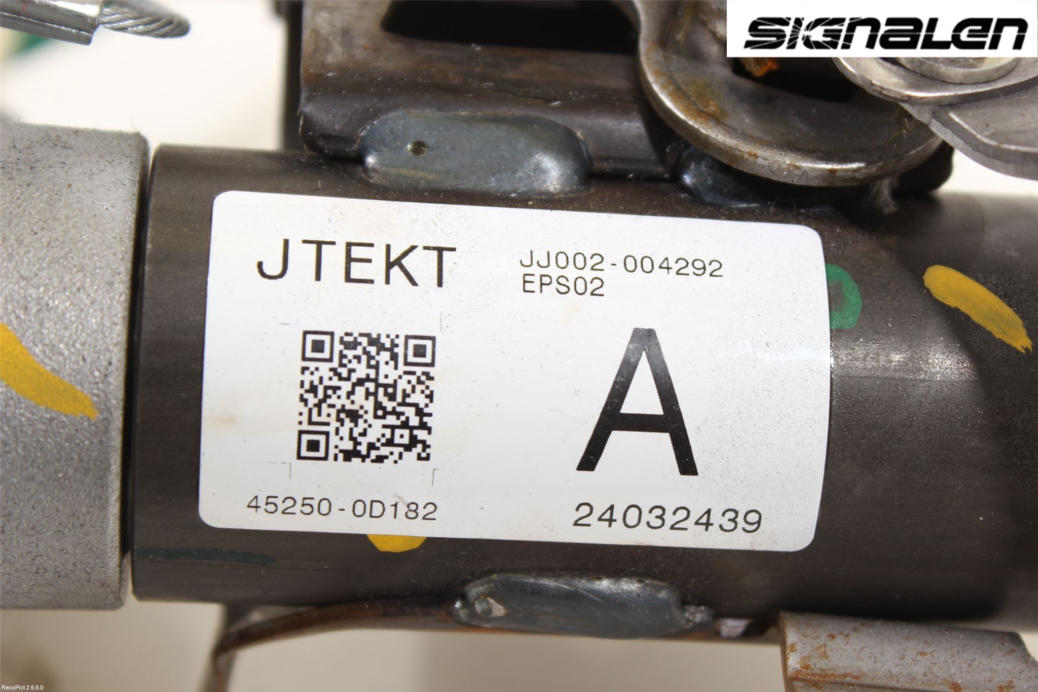 Toyota YARIS XP130 12-14 Rattaksel