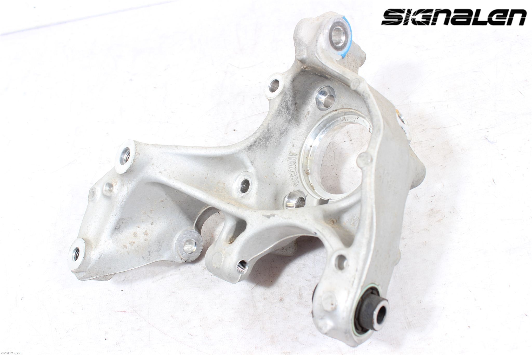 Volkswagen VW PASSAT 15-19 Spindel Hb
