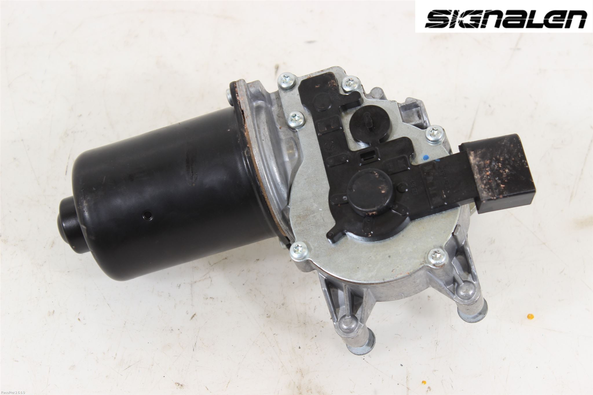BMW 3 E90/91 SED/TOU 05-12 Viskermotor Frontrute