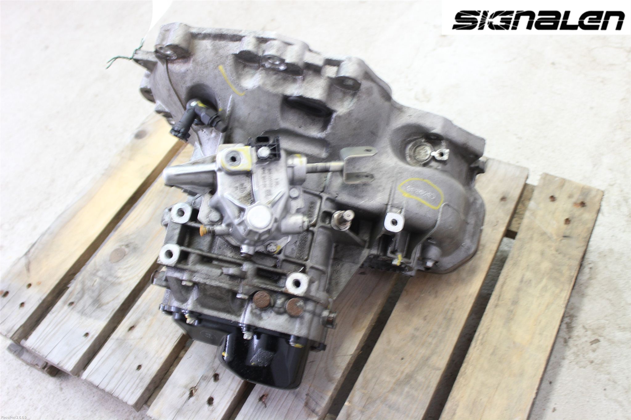 Opel CORSA D 07-14 Gearkasse 5 Trinn