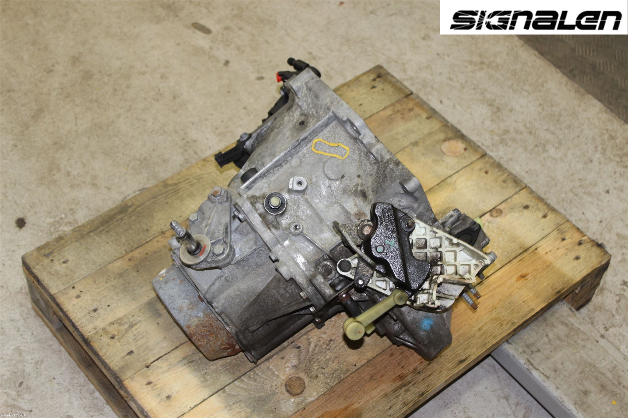 Peugeot 307     05-08 Gearkasse 5 Trinn