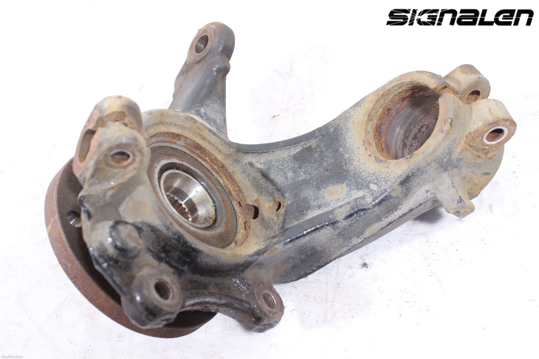 Peugeot 2008 13-20 Spindel Vf