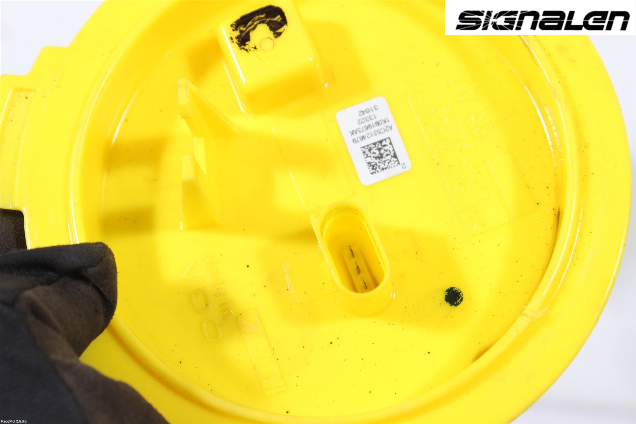 Skoda SUPERB 09-15 Giver Drivstofftank