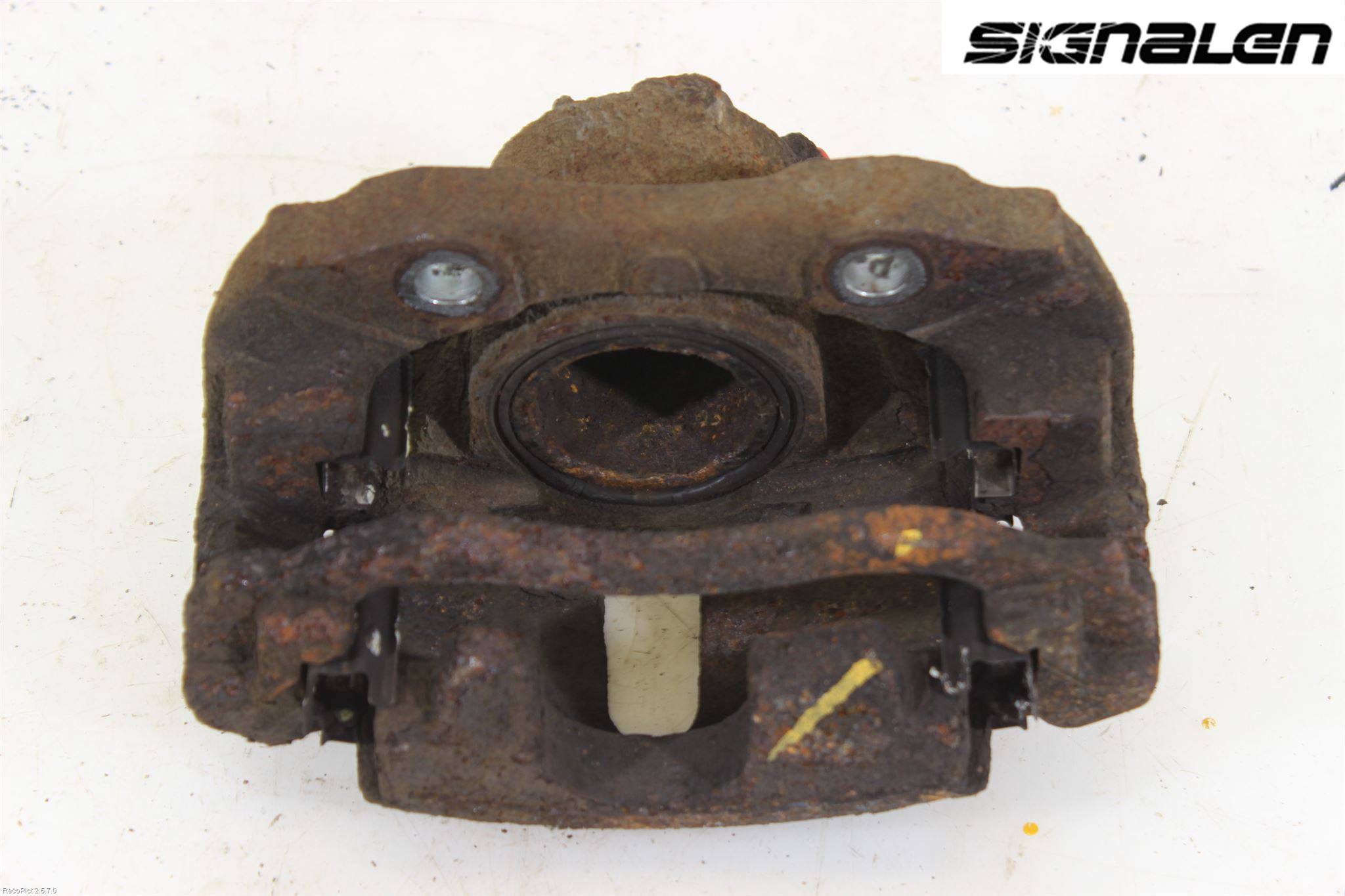 Peugeot 307     05-08 Bremsecaliper Foran Høyre