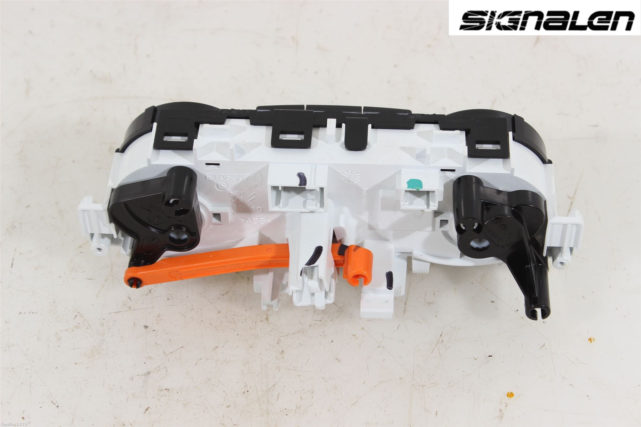 Peugeot 208 12-15 Varme Ac Betjening-Display