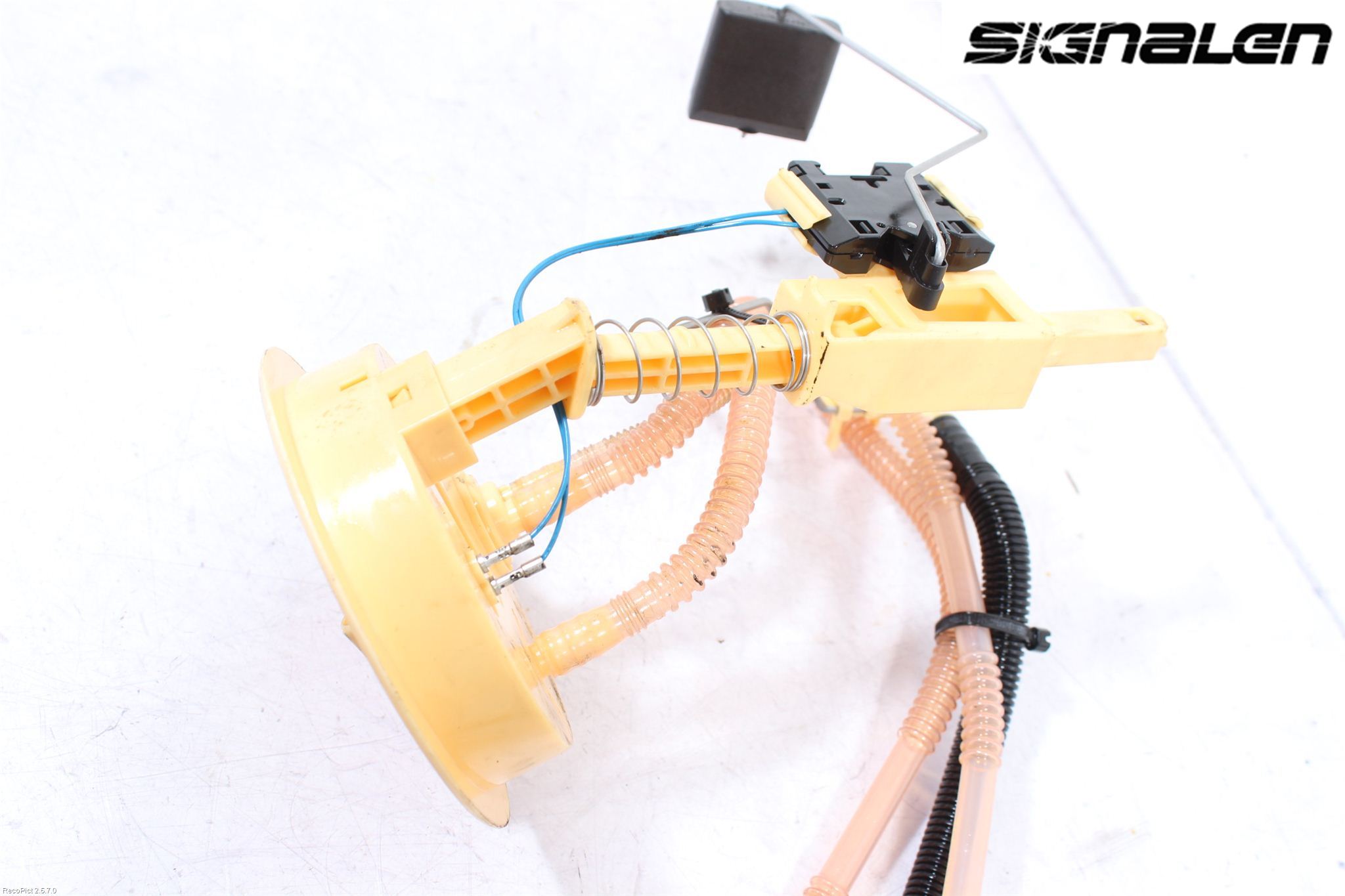 BMW 3 E90/91 SED/TOU 05-12 Giver Drivstofftank