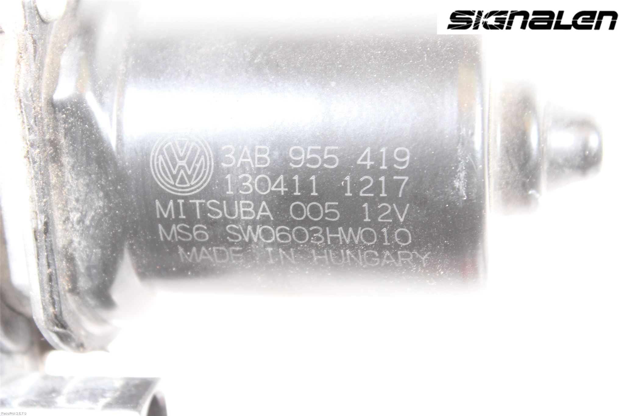 Volkswagen VW PASSAT 11-14 Viskermotor Frontrute