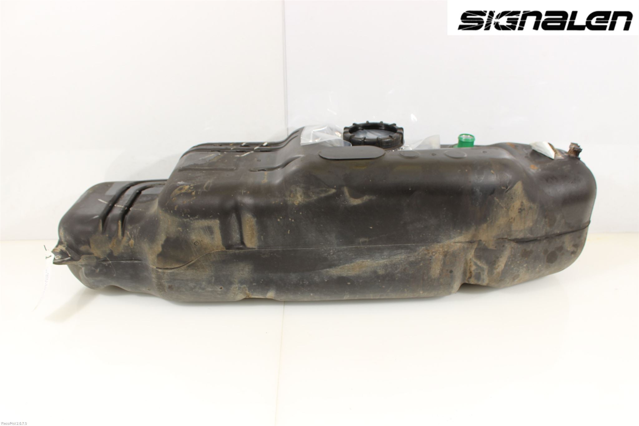 Volkswagen VW AMAROK 2H 10-22 Drivstofftank Diesel