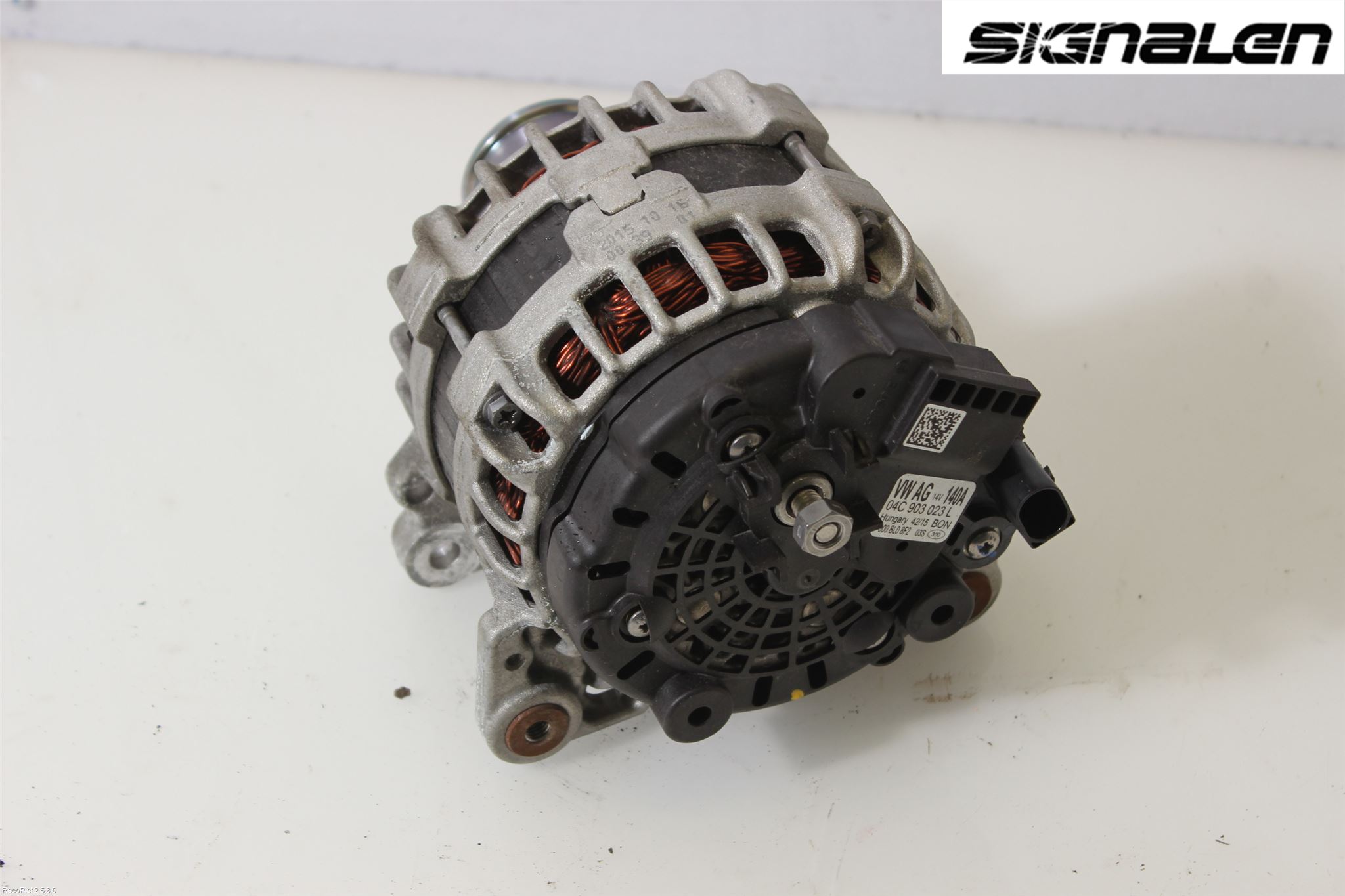 Volkswagen VW POLO 10-17 Dynamo