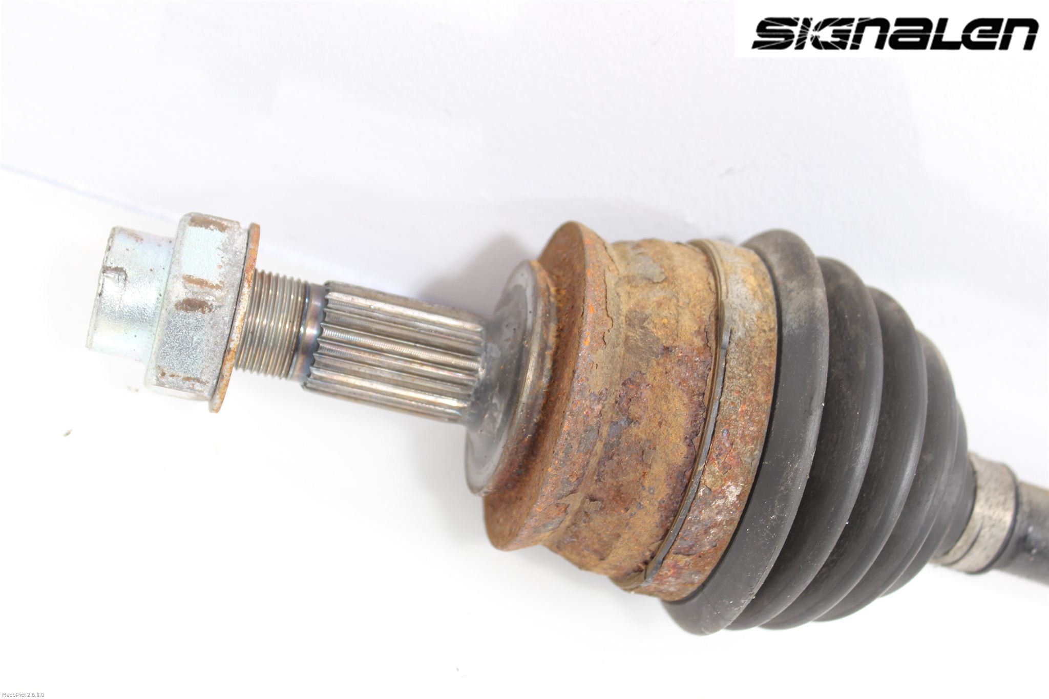 Opel CORSA D 07-14 Drivaksel Foran Kompl Høyre