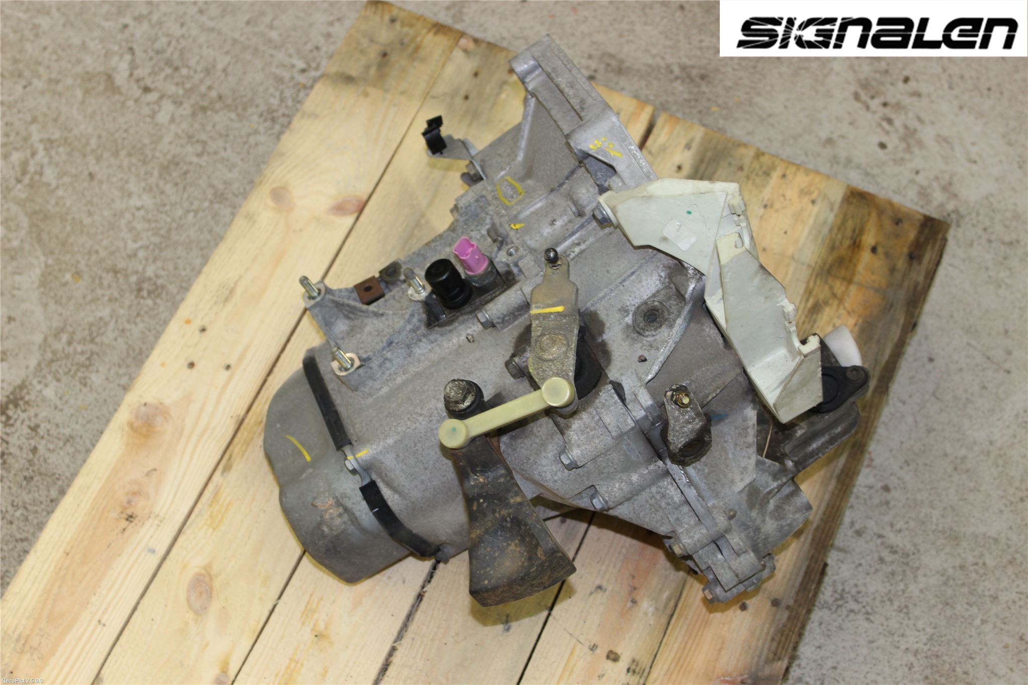Peugeot 307     05-08 Gearkasse 5 Trinn