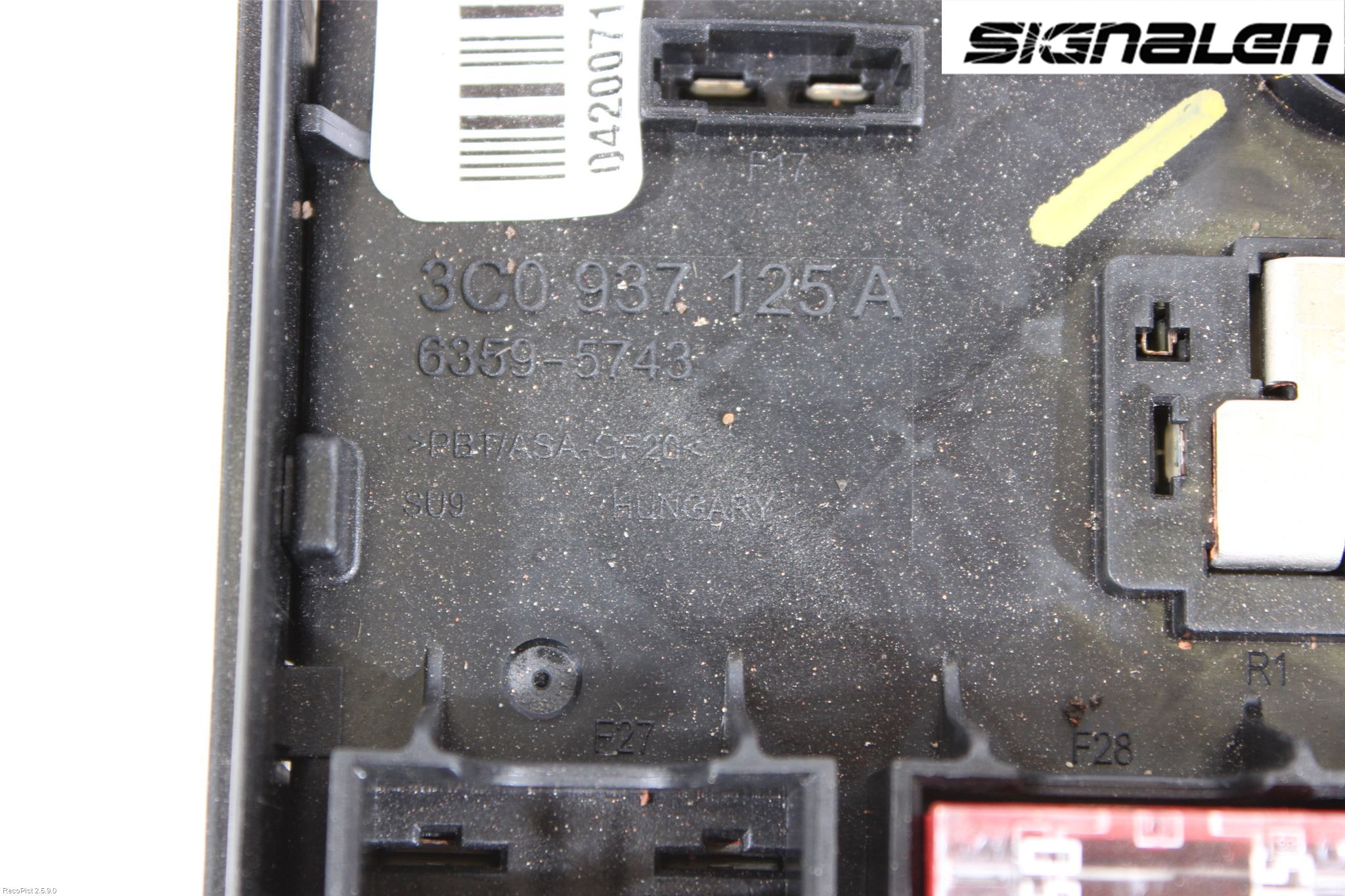 Volkswagen VW PASSAT 11-14 Sikringsboks - Elsentral