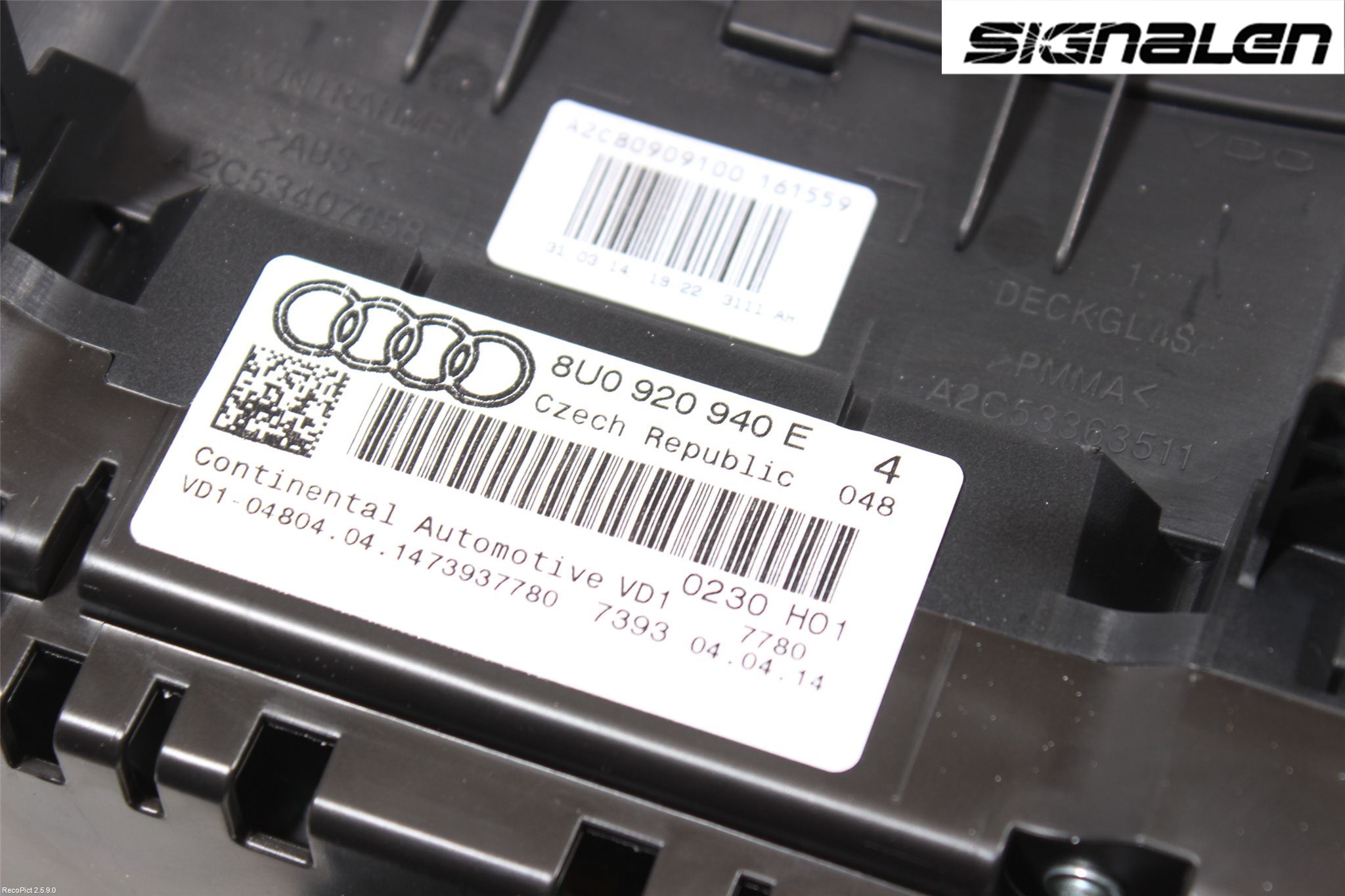 Audi Q3 8U 12-18 Instr Kombinert
