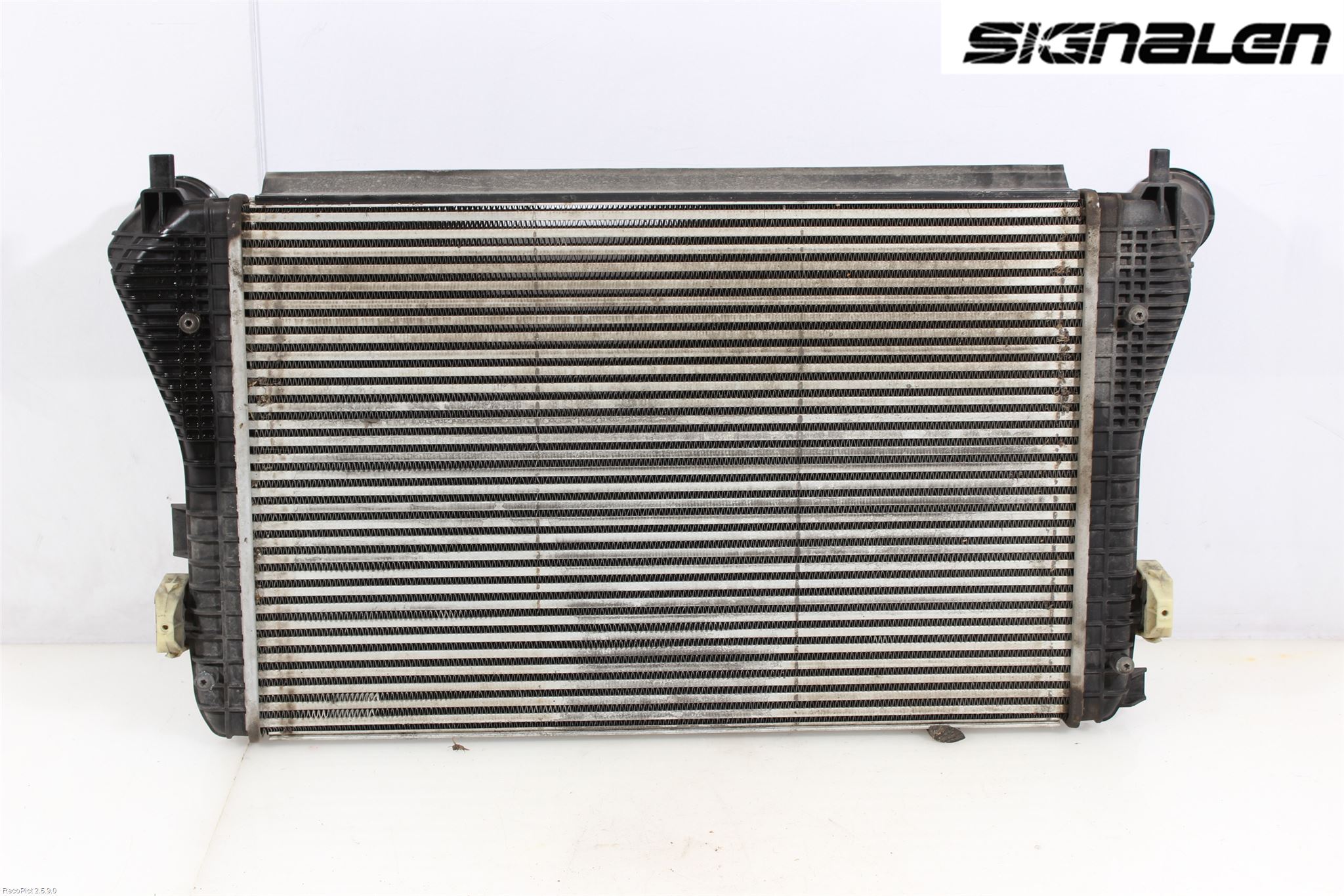 Volkswagen VW PASSAT 11-14 Intercooler Radiator