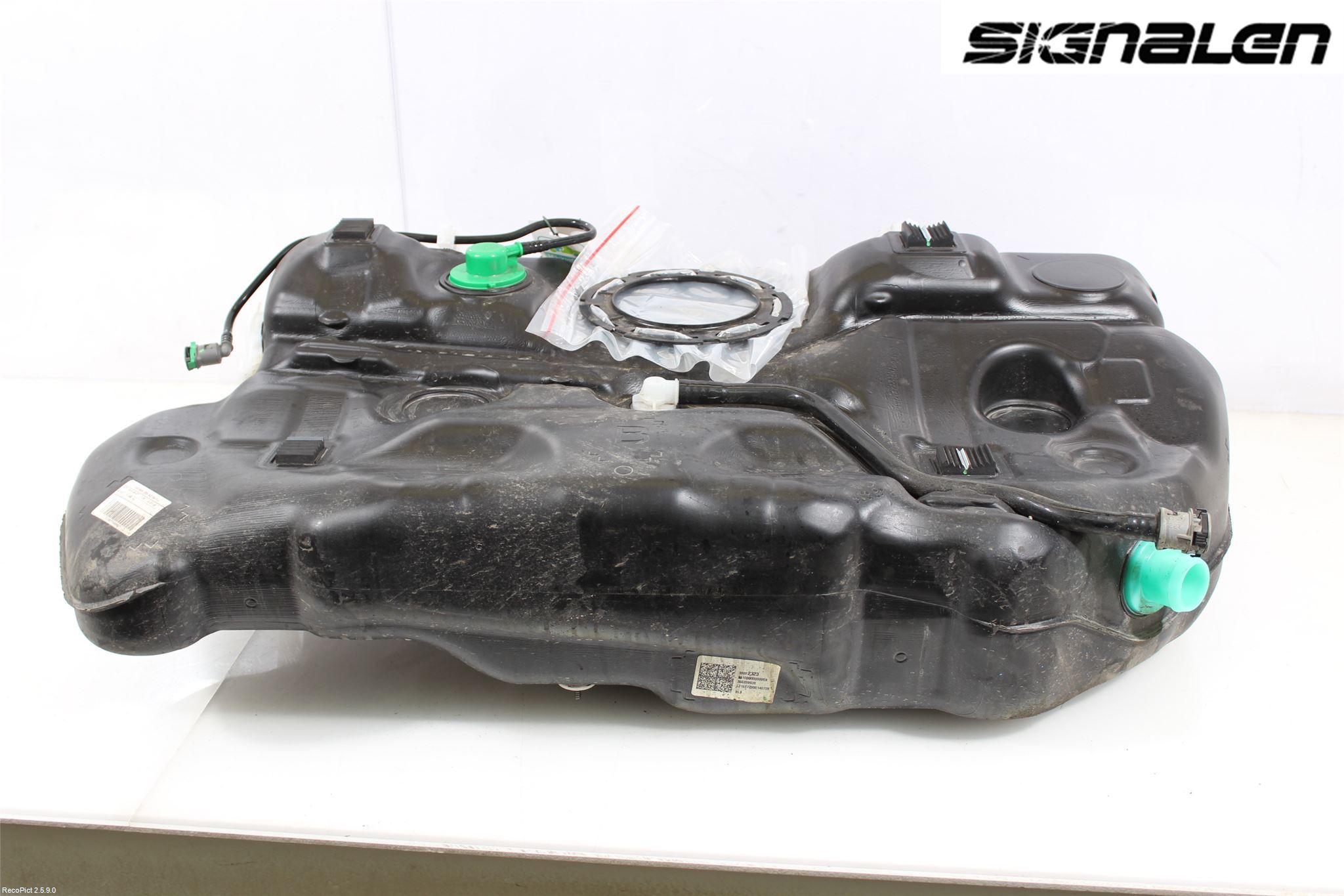 Opel ASTRA K 16-22 Drivstofftank